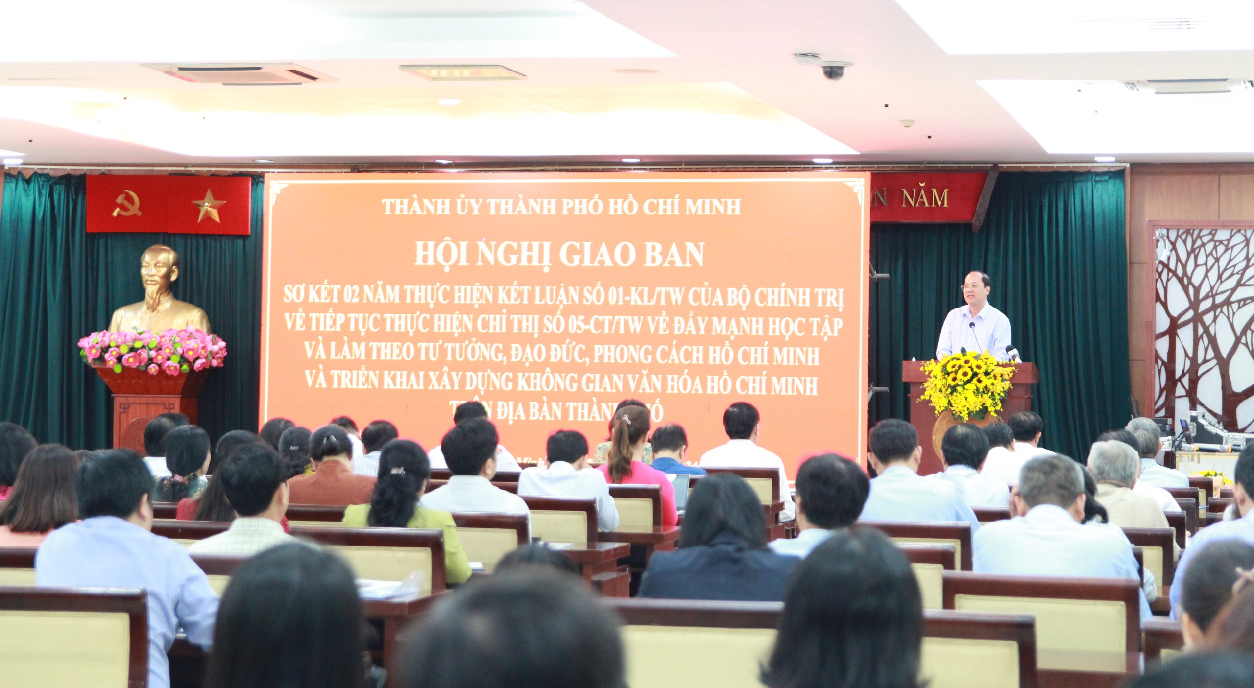 Thường xuy&ecirc;n học tập v&agrave; l&agrave;m theo B&aacute;c Hồ- Ảnh 2.