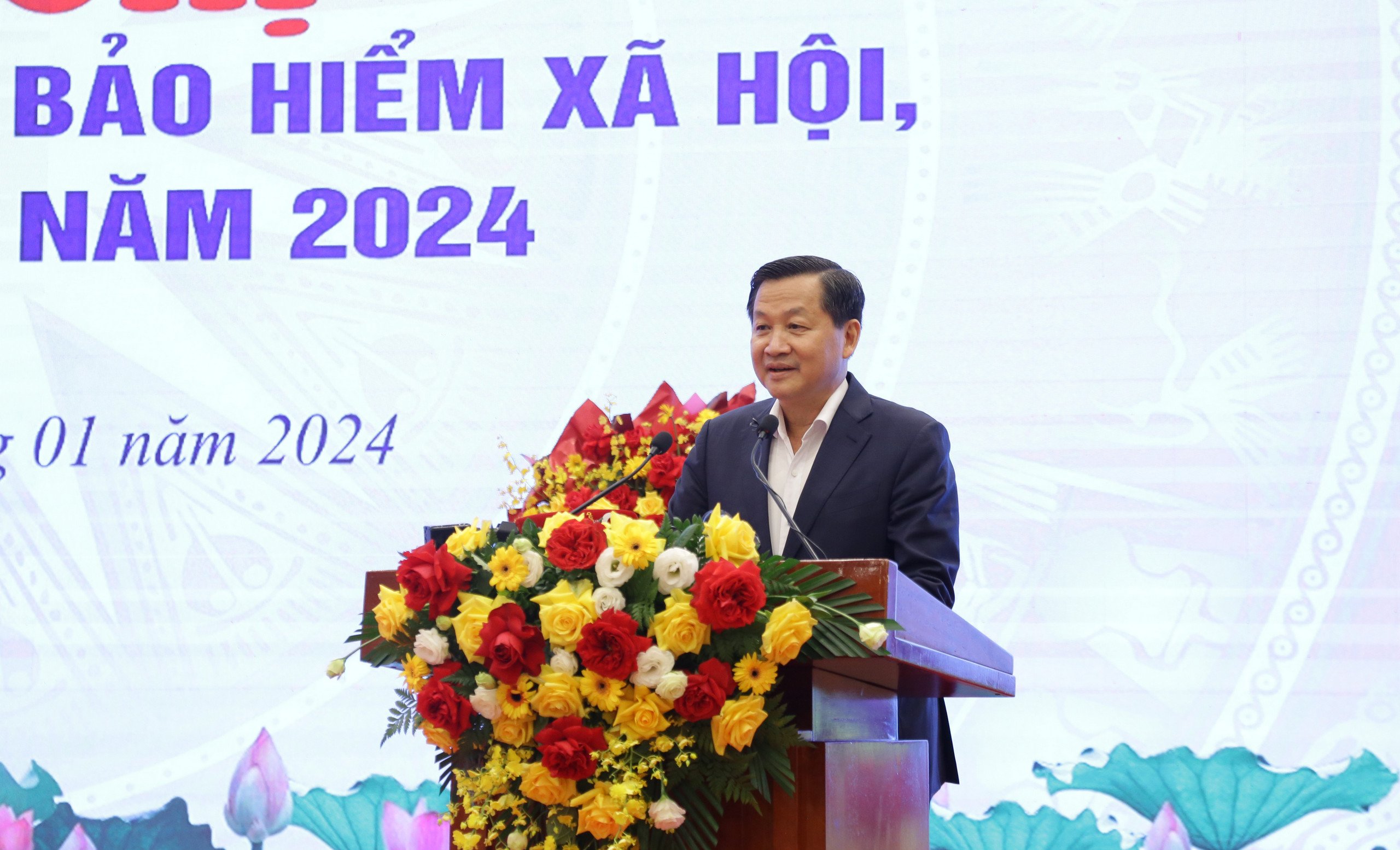 Ph&oacute; Thủ tướng L&ecirc; Minh Kh&aacute;i ph&aacute;t biểu chỉ đạo tại hội nghị