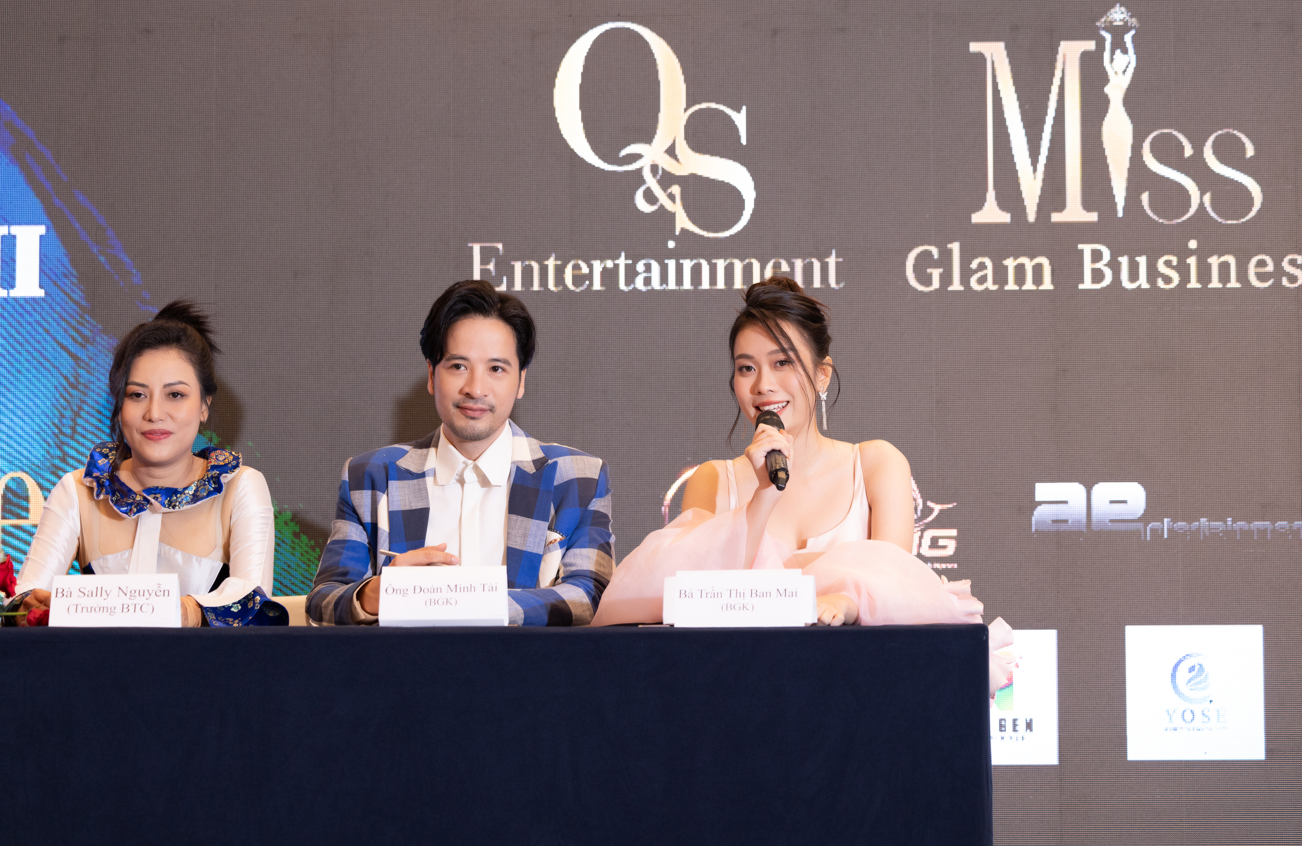 Diễn vi&ecirc;n Đo&agrave;n Minh T&agrave;i hội ngộ hoa hậu Ban Mai tr&ecirc;n ghế gi&aacute;m khảo Miss Glam Business- Ảnh 3.