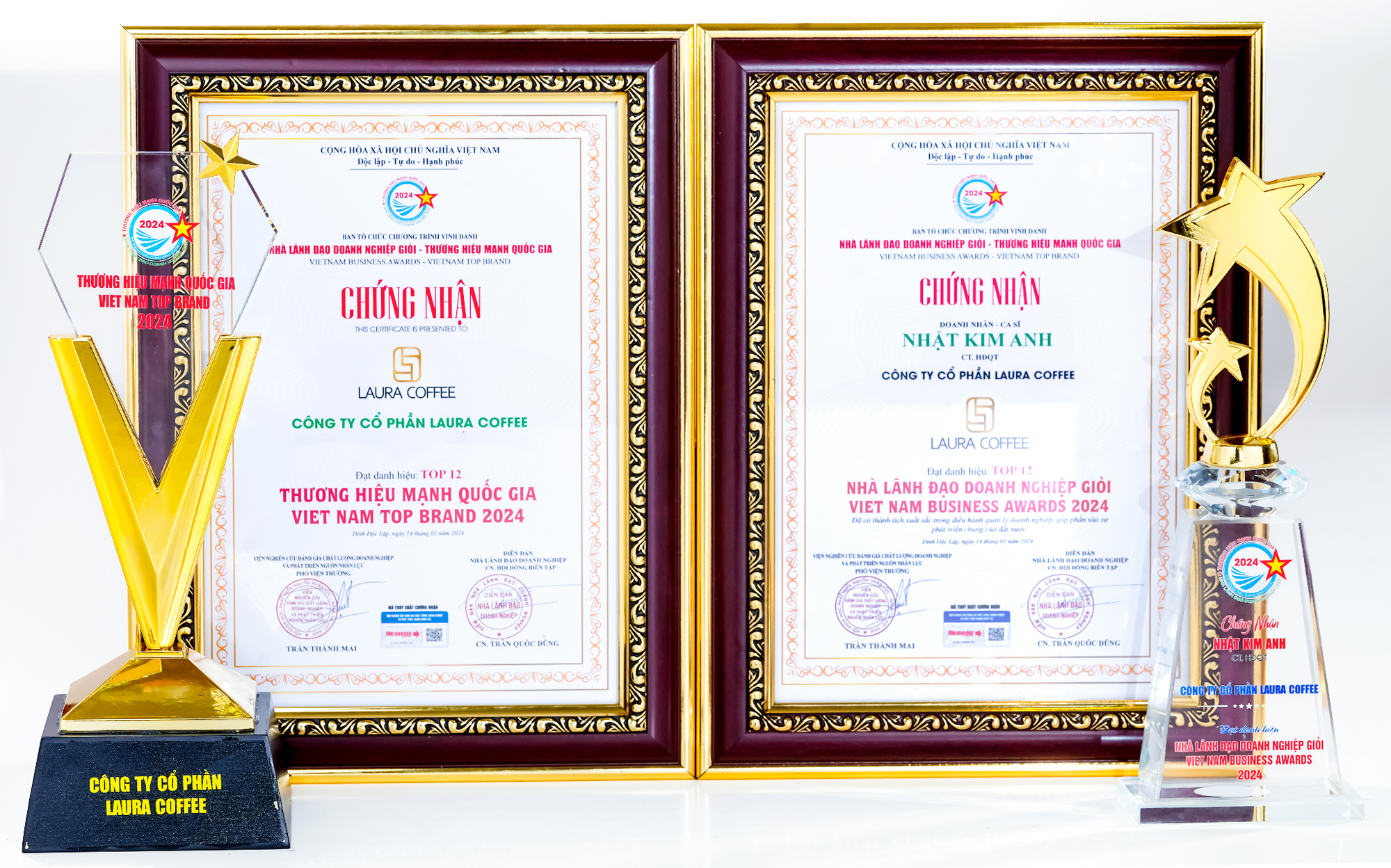 Nhật Kim Anh cùng Laura Coffee nhận vinh danh tại Thương hiệu mạnh Quốc gia 2024- Ảnh 2.