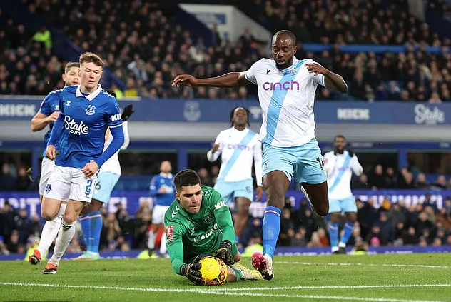 Siêu phẩm chốt 132 phút không bàn thắng, Everton đoạt vé đi tiếp FA Cup- Ảnh 4.