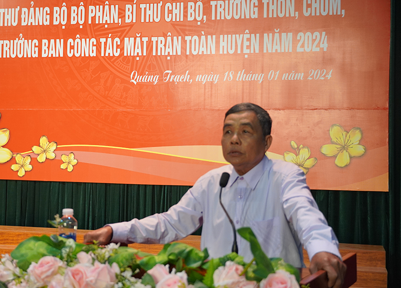 Tri ân hơn 400 cán bộ thôn, xóm ở Quảng Bình- Ảnh 2.