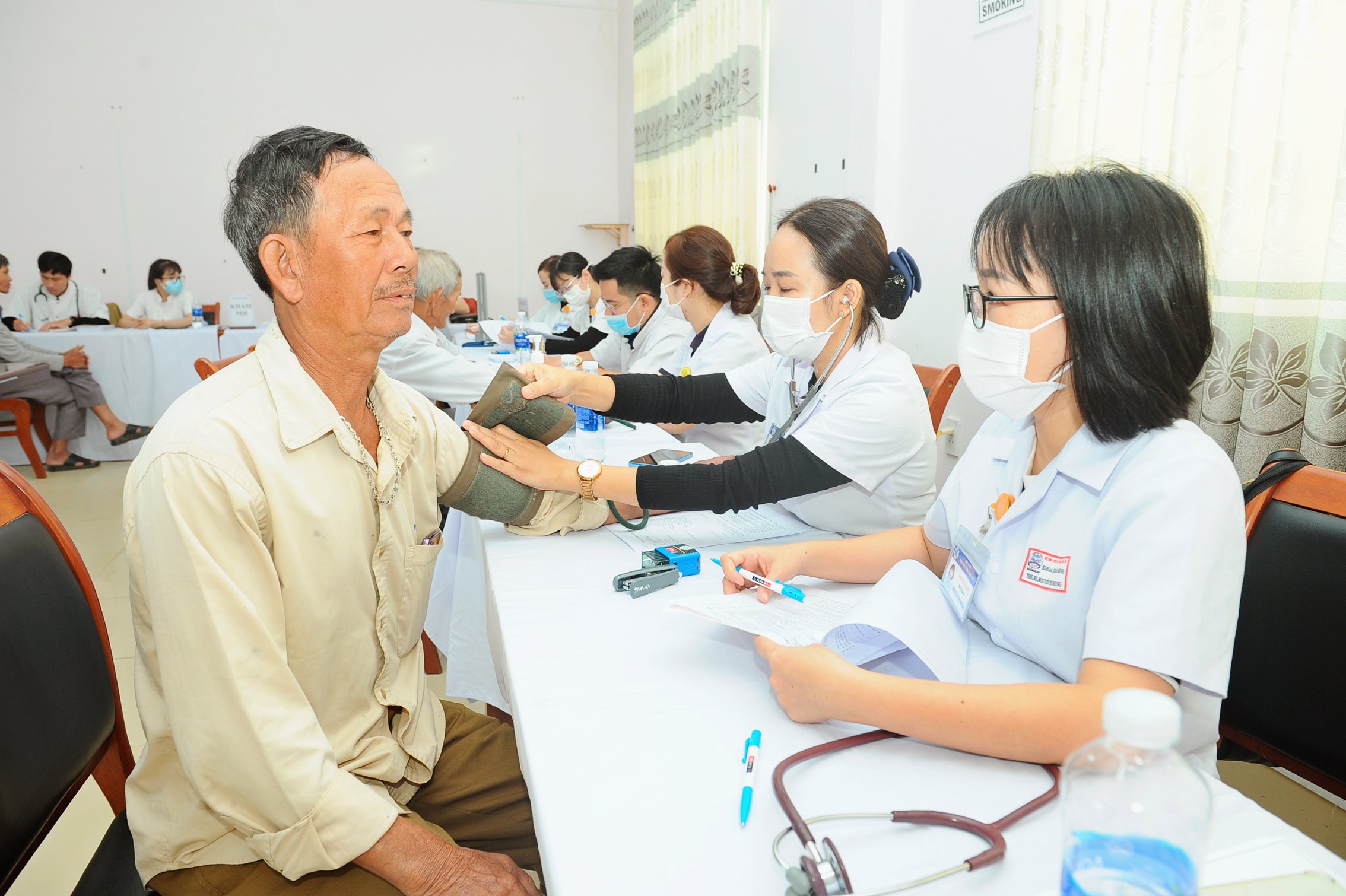 Khoảng 75% bệnh nh&acirc;n ung thư phổi ph&aacute;t hiện muộn- Ảnh 2.