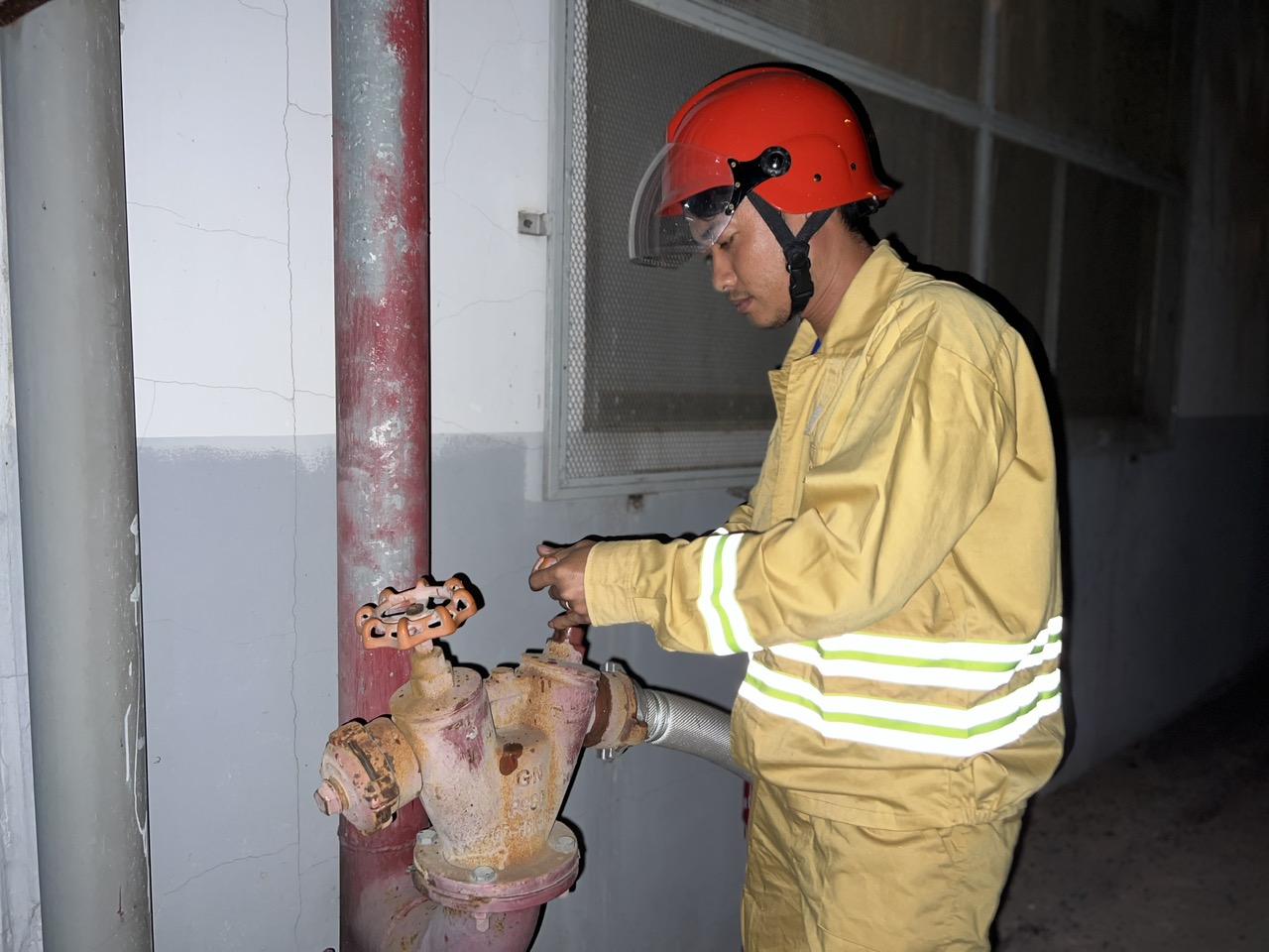 Kiểm tra đột xuất c&ocirc;ng t&aacute;c PCCC tại doanh nghiệp ở B&igrave;nh Dương- Ảnh 6.