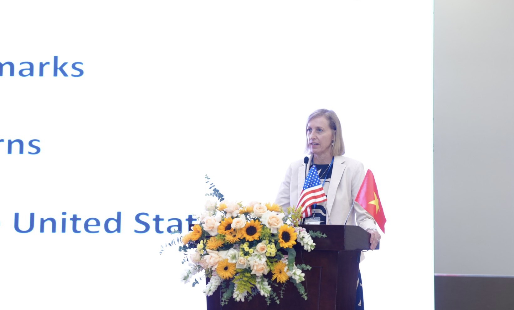 Bình Dương đang phát triển hệ sinh thái mới- Ảnh 1.