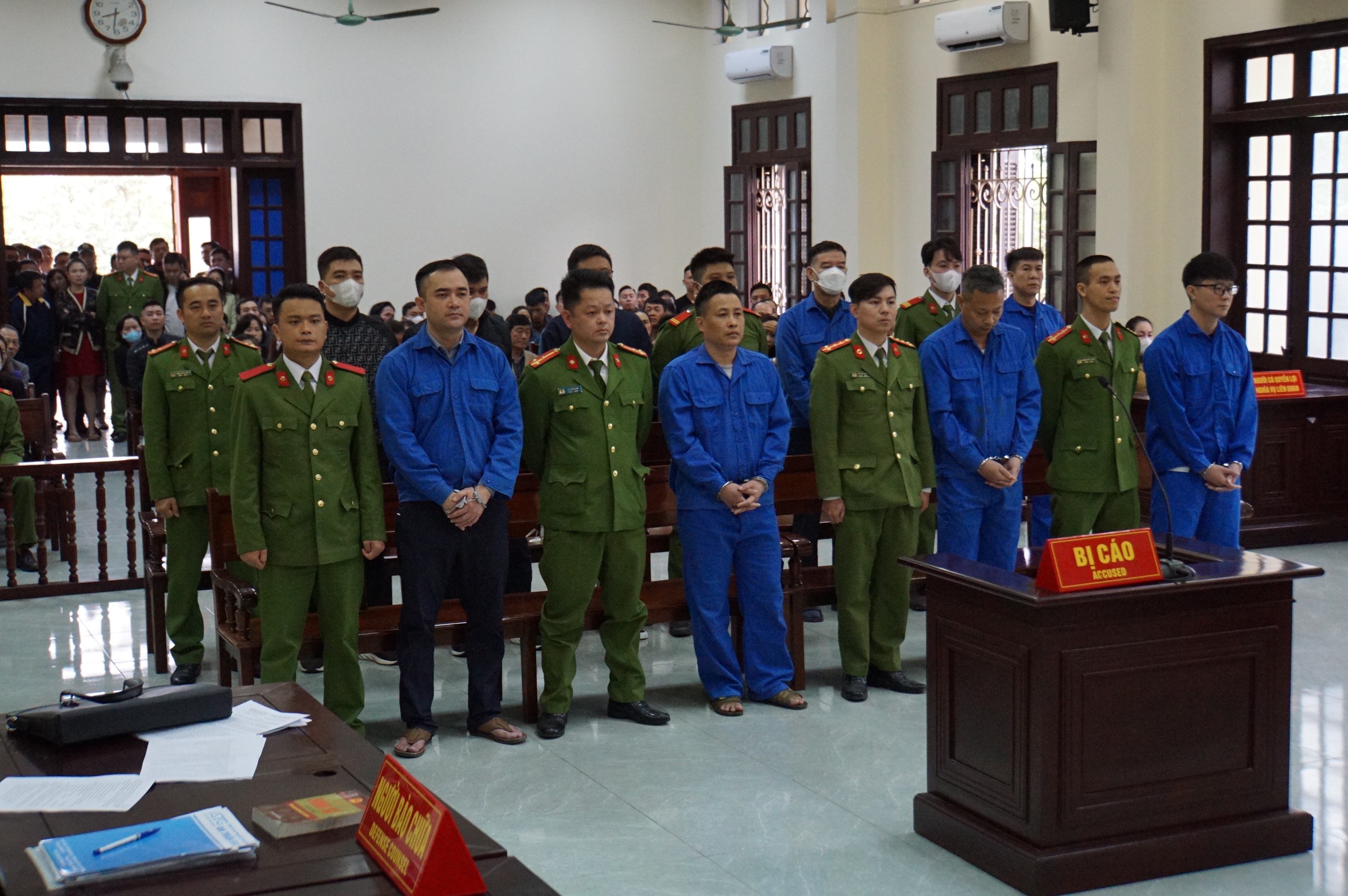 Cựu Trưởng C&ocirc;ng an quận Đồ Sơn l&atilde;nh &aacute;n 8 năm t&ugrave;- Ảnh 1.