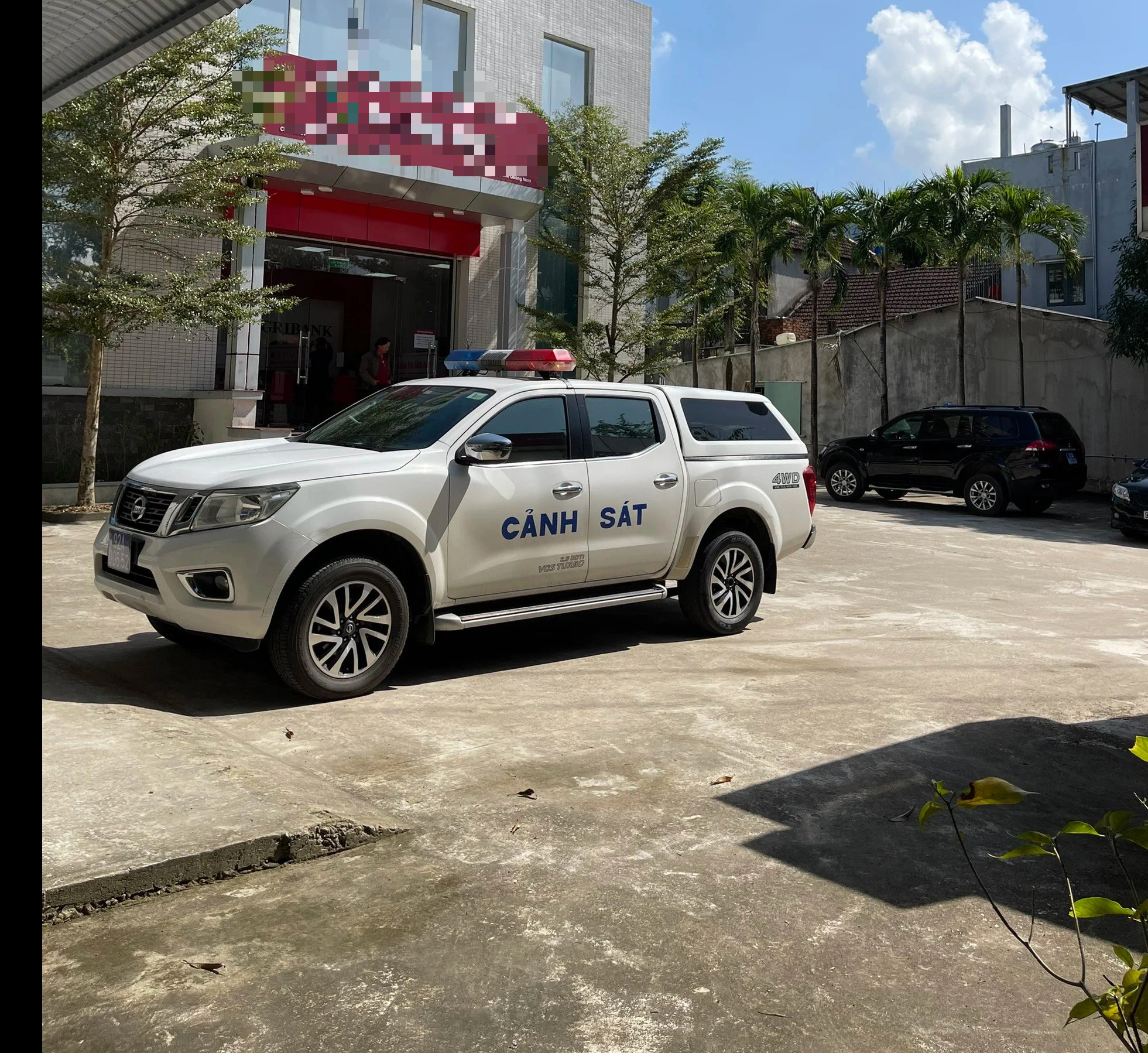 Truy bắt 2 kẻ cướp ng&acirc;n h&agrave;ng ở tỉnh Quảng Nam- Ảnh 2.