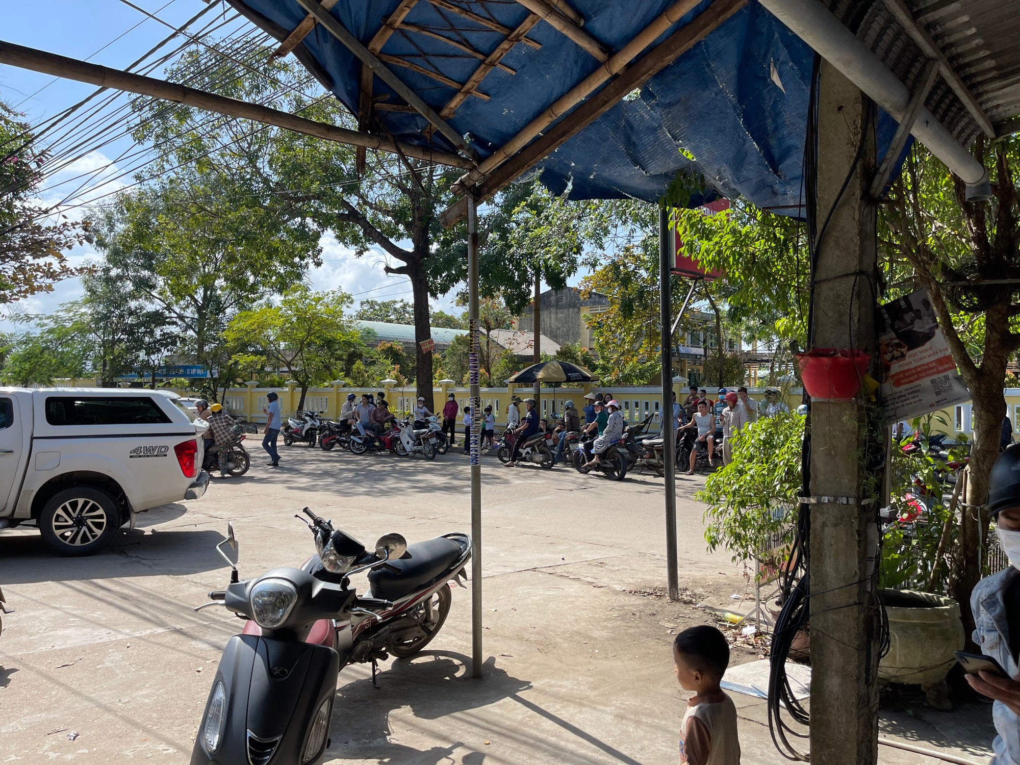 Truy bắt 2 kẻ cướp ng&acirc;n h&agrave;ng ở tỉnh Quảng Nam- Ảnh 1.