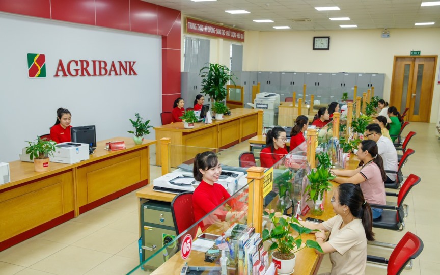 Thêm một ngân hàng cố định lãi suất cho vay dài hạn 7%/năm