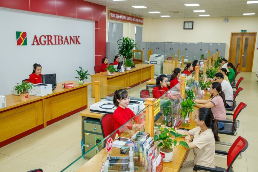 Th&ecirc;m một ng&acirc;n h&agrave;ng cố định l&atilde;i suất cho vay d&agrave;i hạn 7%/năm- Ảnh 1.