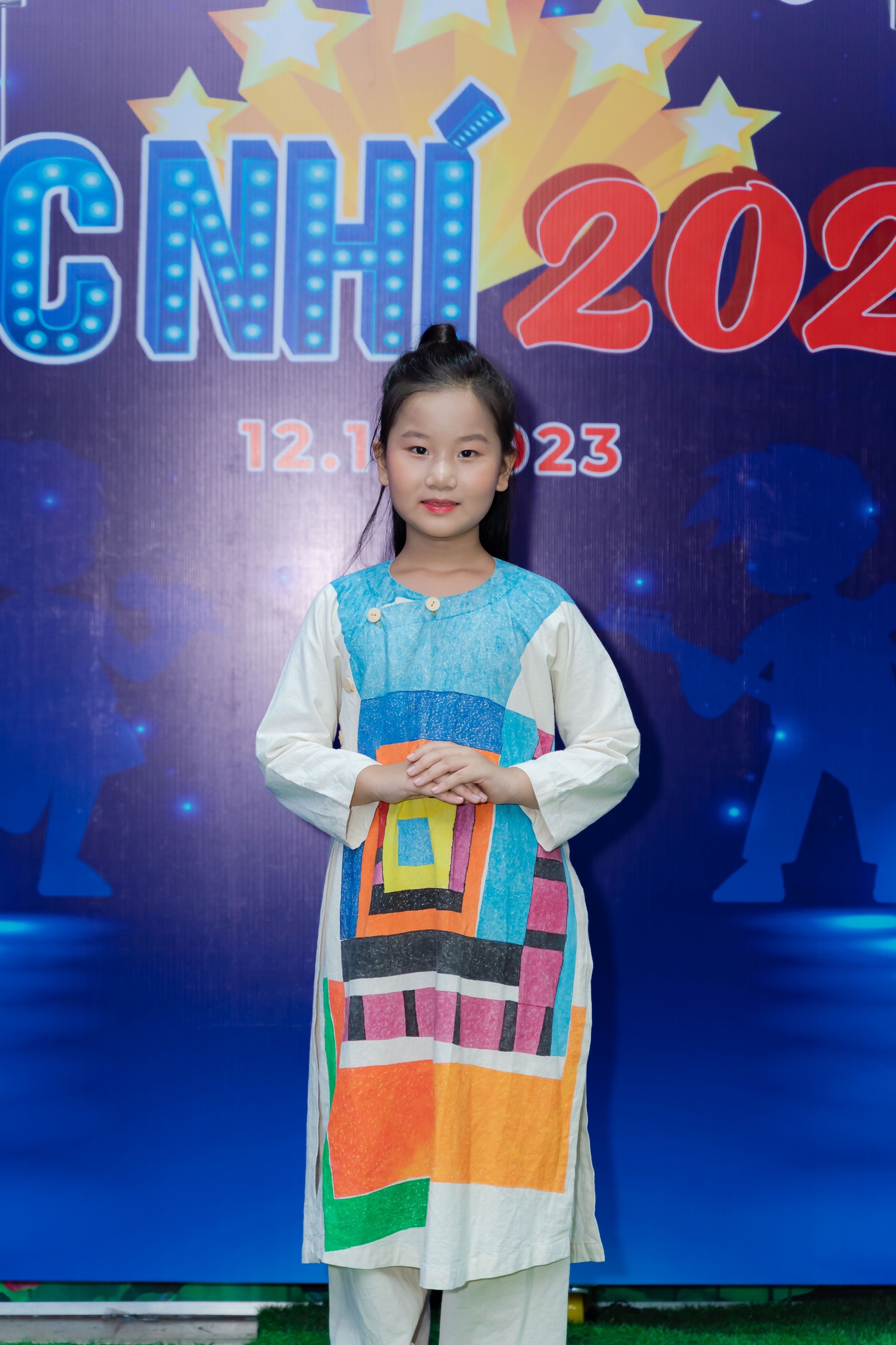 Võ Nguyễn Hà Thanh giành giải Á quân "Tìm kiếm tài năng MC nhí 2023"- Ảnh 4.
