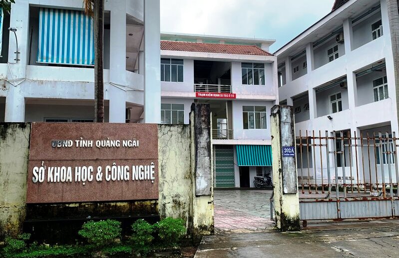 Khởi tố vụ &aacute;n h&igrave;nh sự li&ecirc;n quan h&agrave;nh vi th&ocirc;ng thầu tại Sở Khoa học - C&ocirc;ng nghệ Quảng Ng&atilde;i  - Ảnh 1.