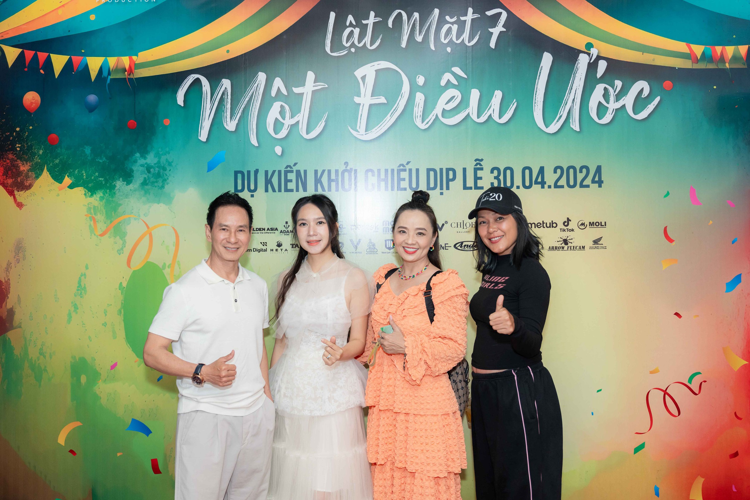Lý Hải quậy hết mình cùng dàn sao "Lật mặt 7"- Ảnh 5.