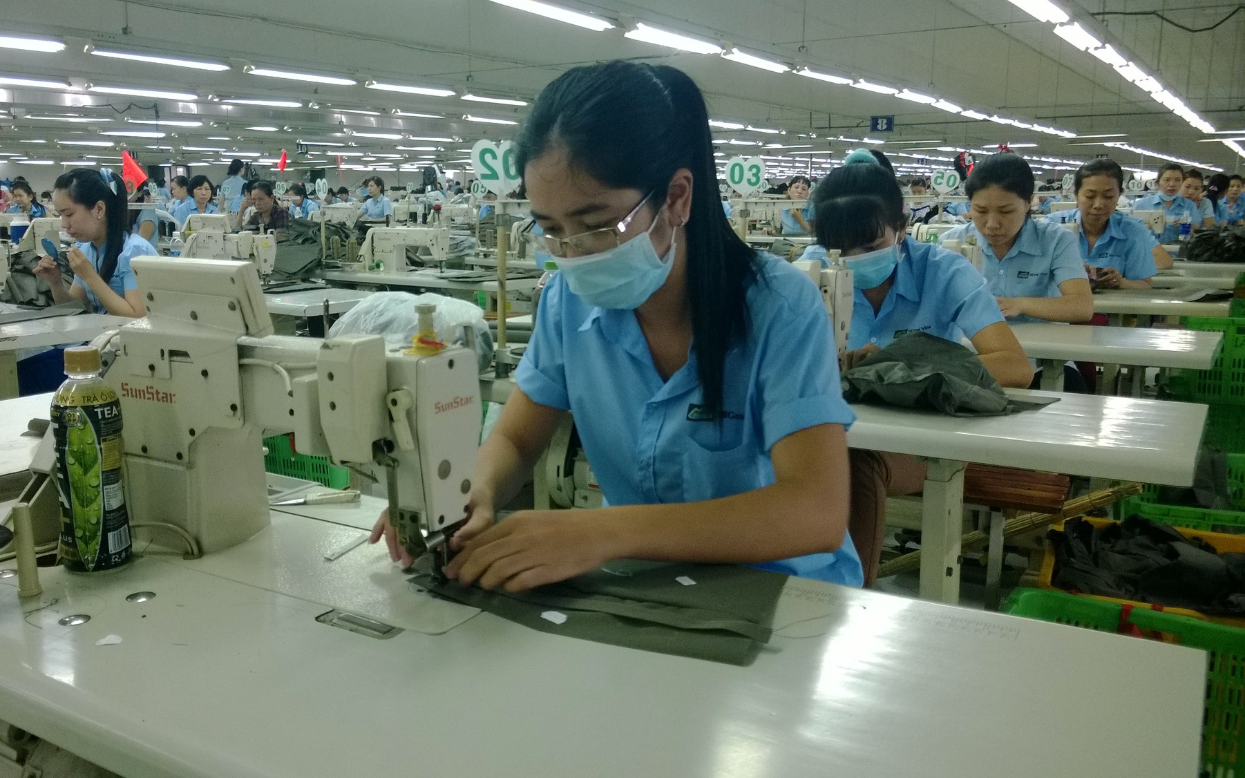 Bộ LĐ-TB-XH nói gì về mức tăng lương tối thiểu cho người lao động năm 2024?