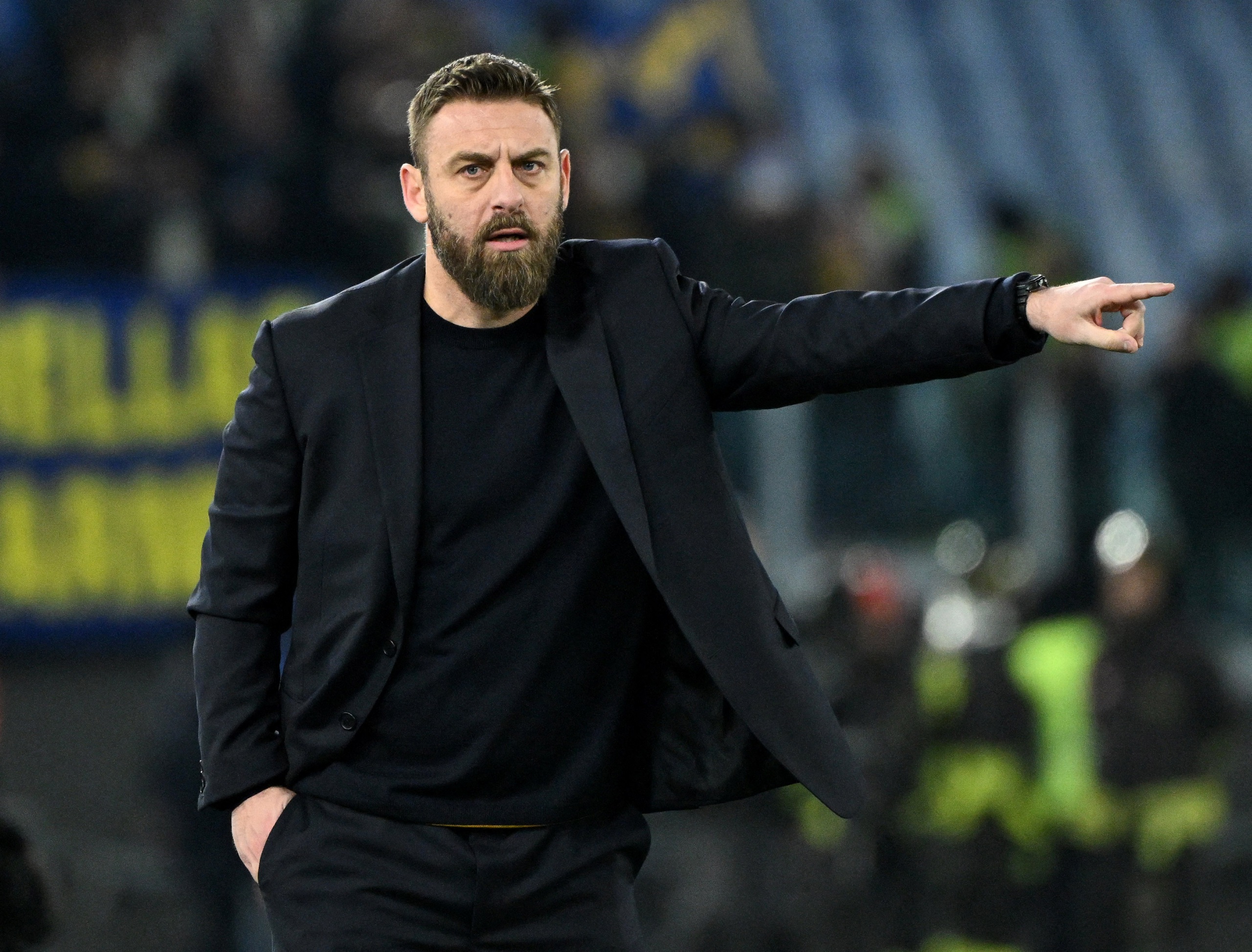 HLV De Rossi hạnh phúc với chiến thắng đầu tay ở AS Roma- Ảnh 4.