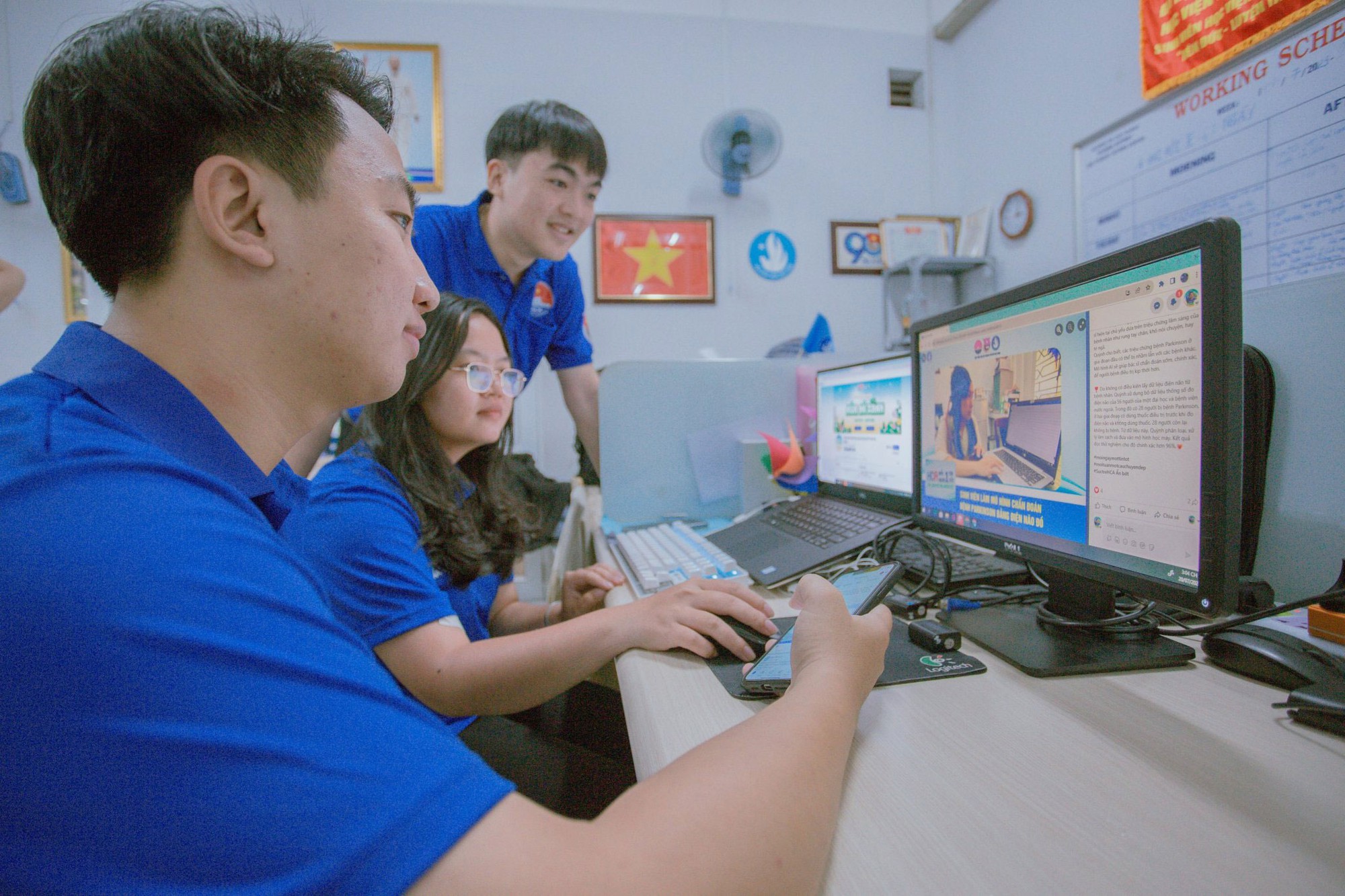 Tạo tr&agrave;o lưu t&iacute;ch cực tr&ecirc;n kh&ocirc;ng gian mạng- Ảnh 1.