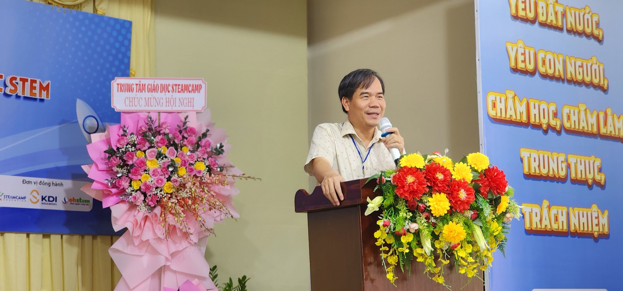 Th&agrave;nh phố Cần Thơ tổ chức ng&agrave;y hội STEM cấp tiểu học- Ảnh 2.