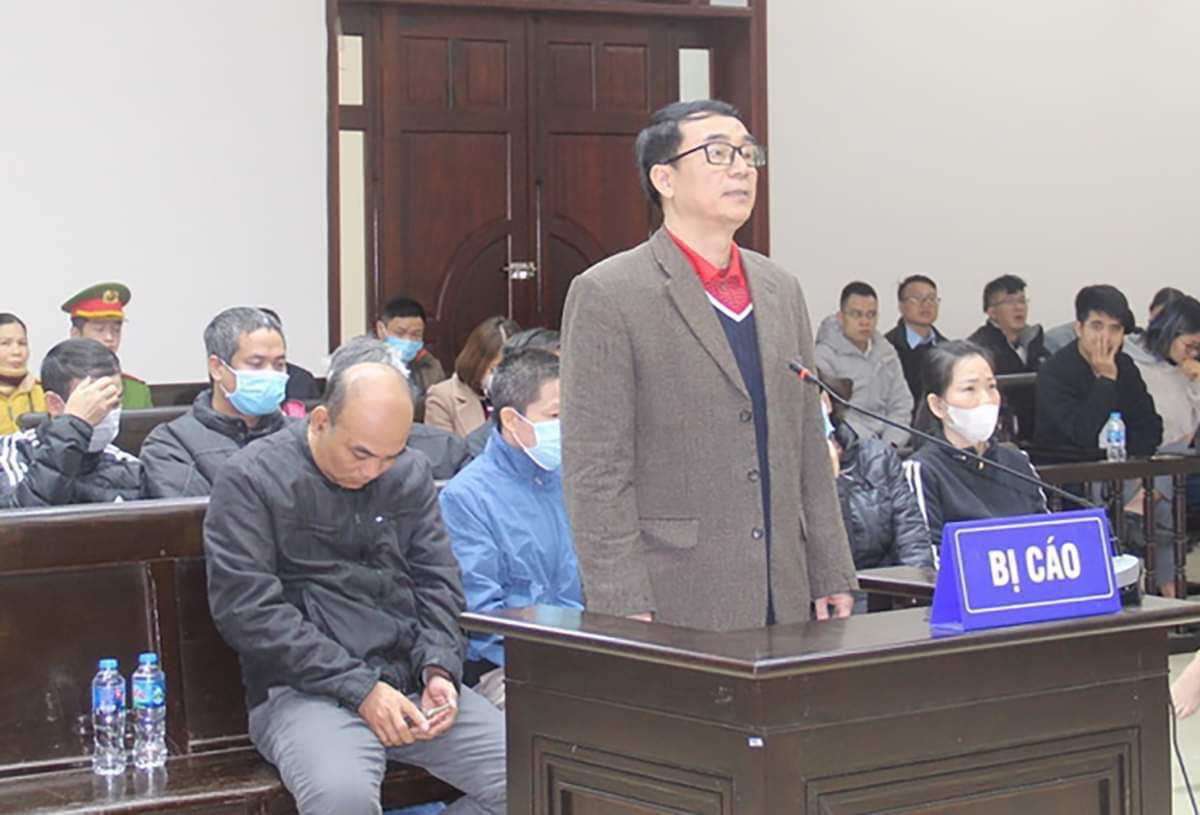 X&eacute;t xử cựu cục ph&oacute; Trần H&ugrave;ng: Người đưa tiền hối lộ vắng mặt- Ảnh 1.