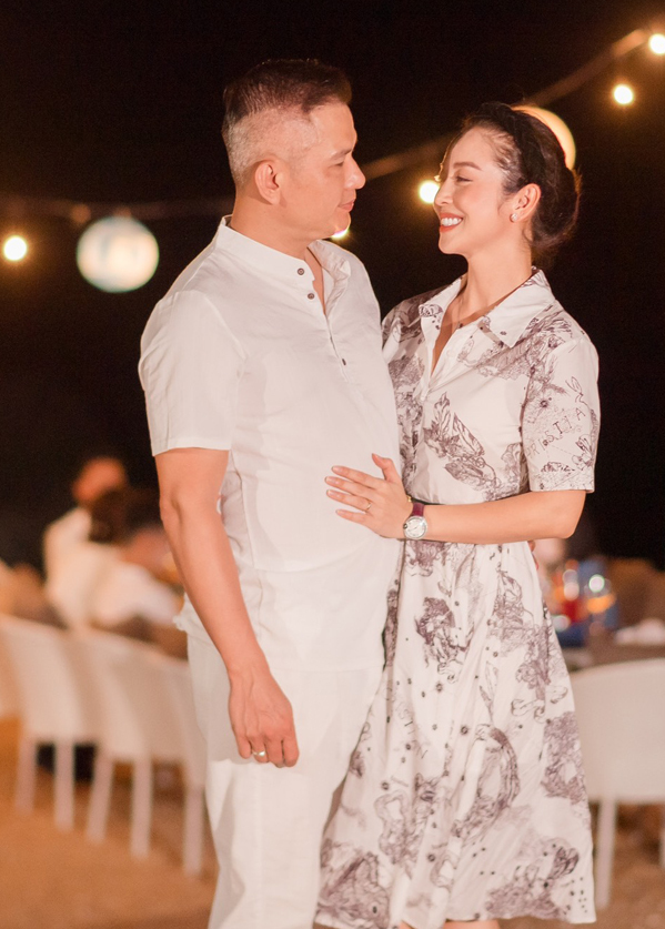 Showbiz Việt: Những mỹ nh&acirc;n hai, ba "lần đ&ograve;"- Ảnh 6.