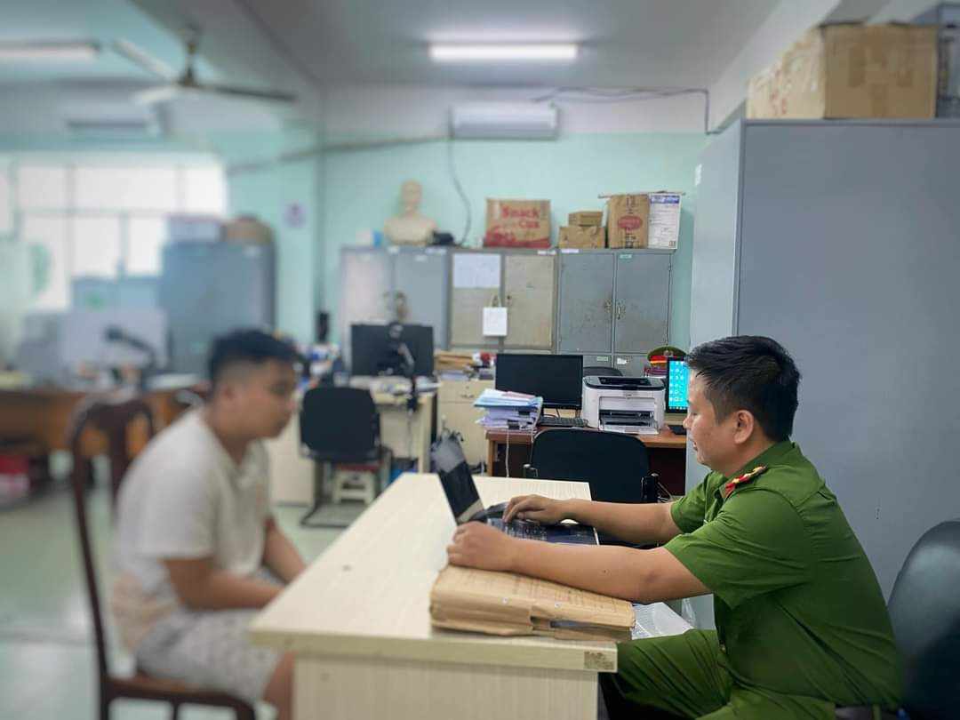 cướp giật