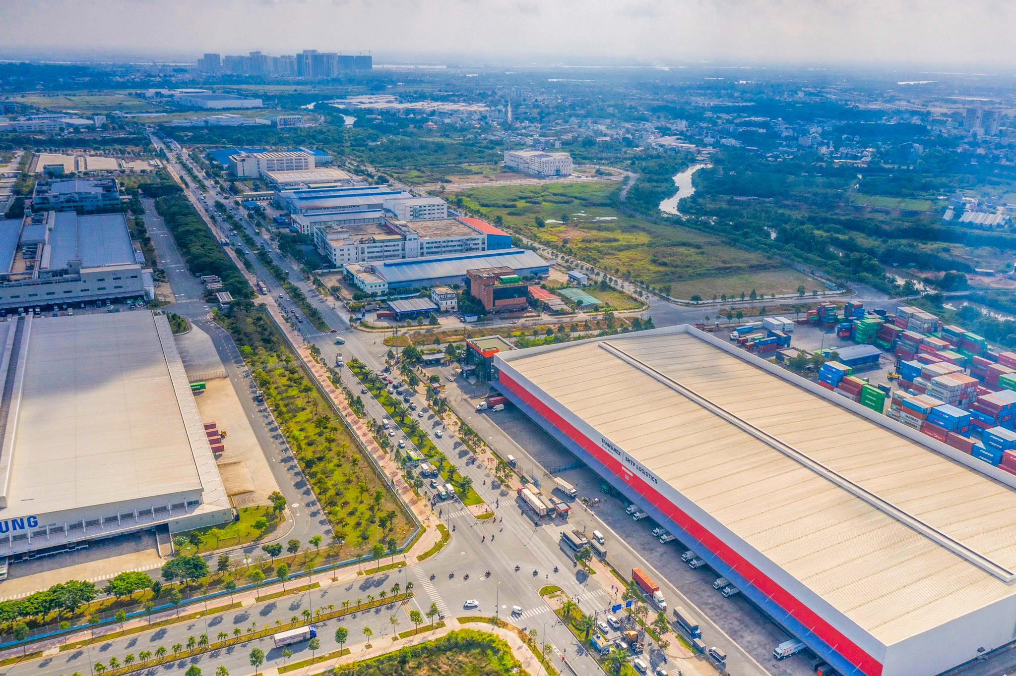 TP HCM k&ecirc;u gọi 28 dự &aacute;n đầu tư ph&aacute;t triển tăng trưởng xanh- Ảnh 1.