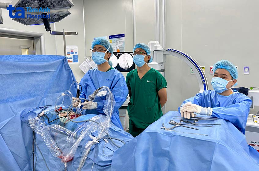 Căn bệnh của nữ nh&acirc;n vi&ecirc;n chăm s&oacute;c sắc đẹp cảnh b&aacute;o đến nhiều người- Ảnh 1.