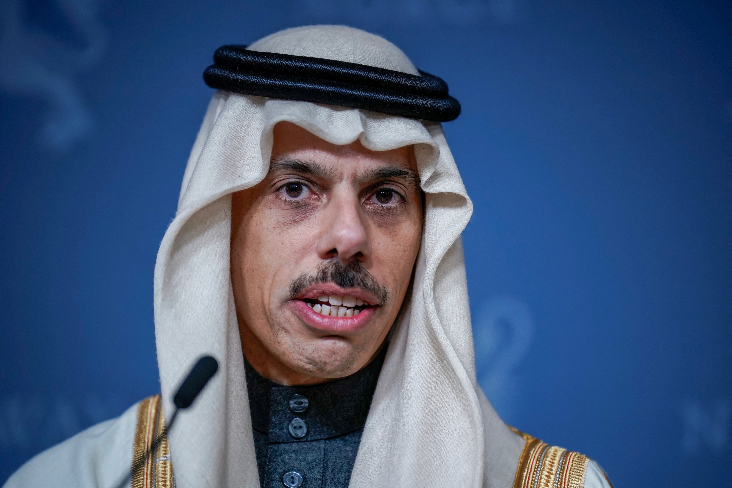 Israel nhận cảnh b&aacute;o cứng rắn của Ả Rập Saudi - Ảnh 1.