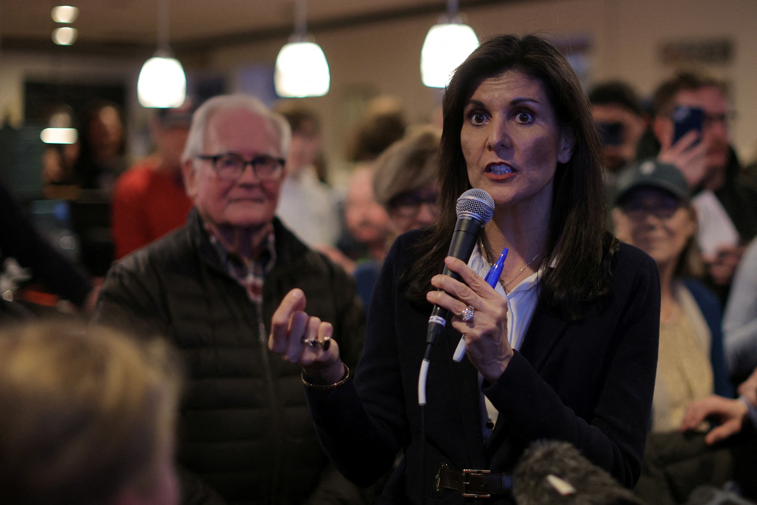 Bầu cử sơ bộ Mỹ: Bang New Hampshire sẽ th&agrave;nh "bẫy" với &ocirc;ng Trump?- Ảnh 1.