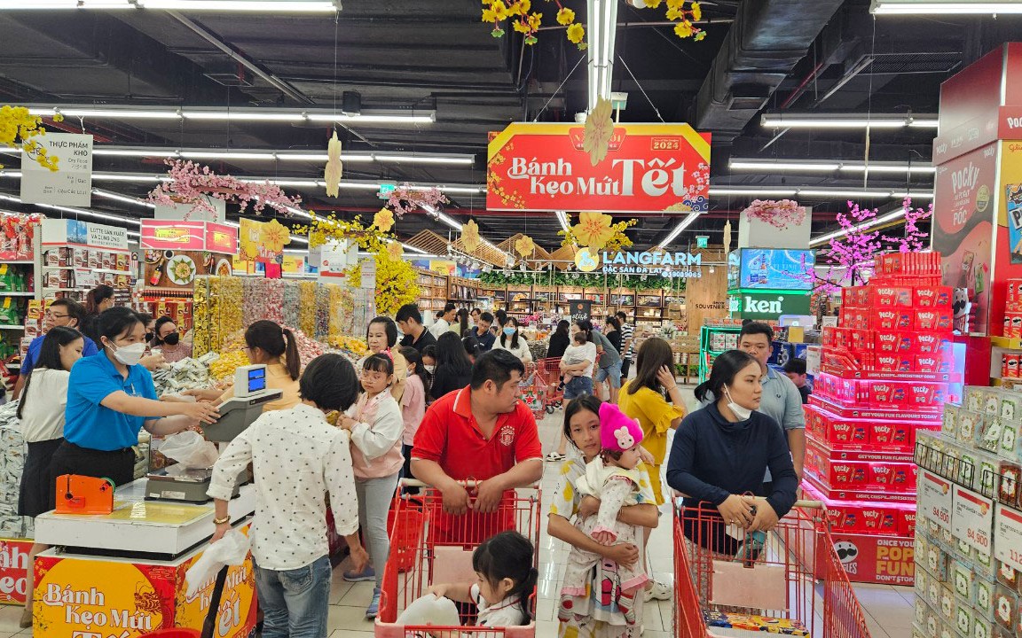 Bắt đầu nhộn nhịp sắm Tết