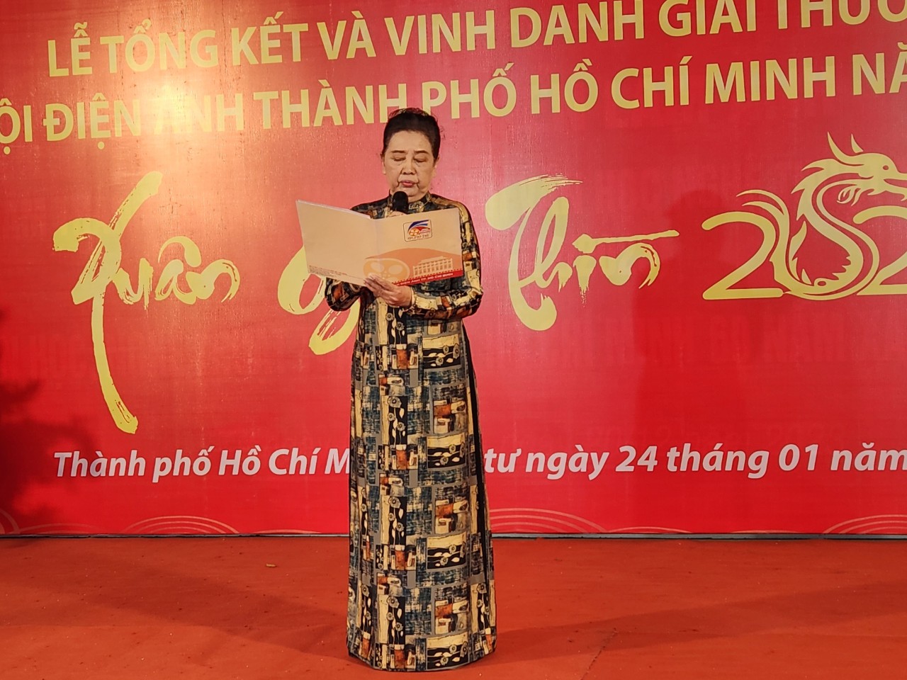 Đinh Y Nhung, Oanh Kiều được vinh danh- Ảnh 1.