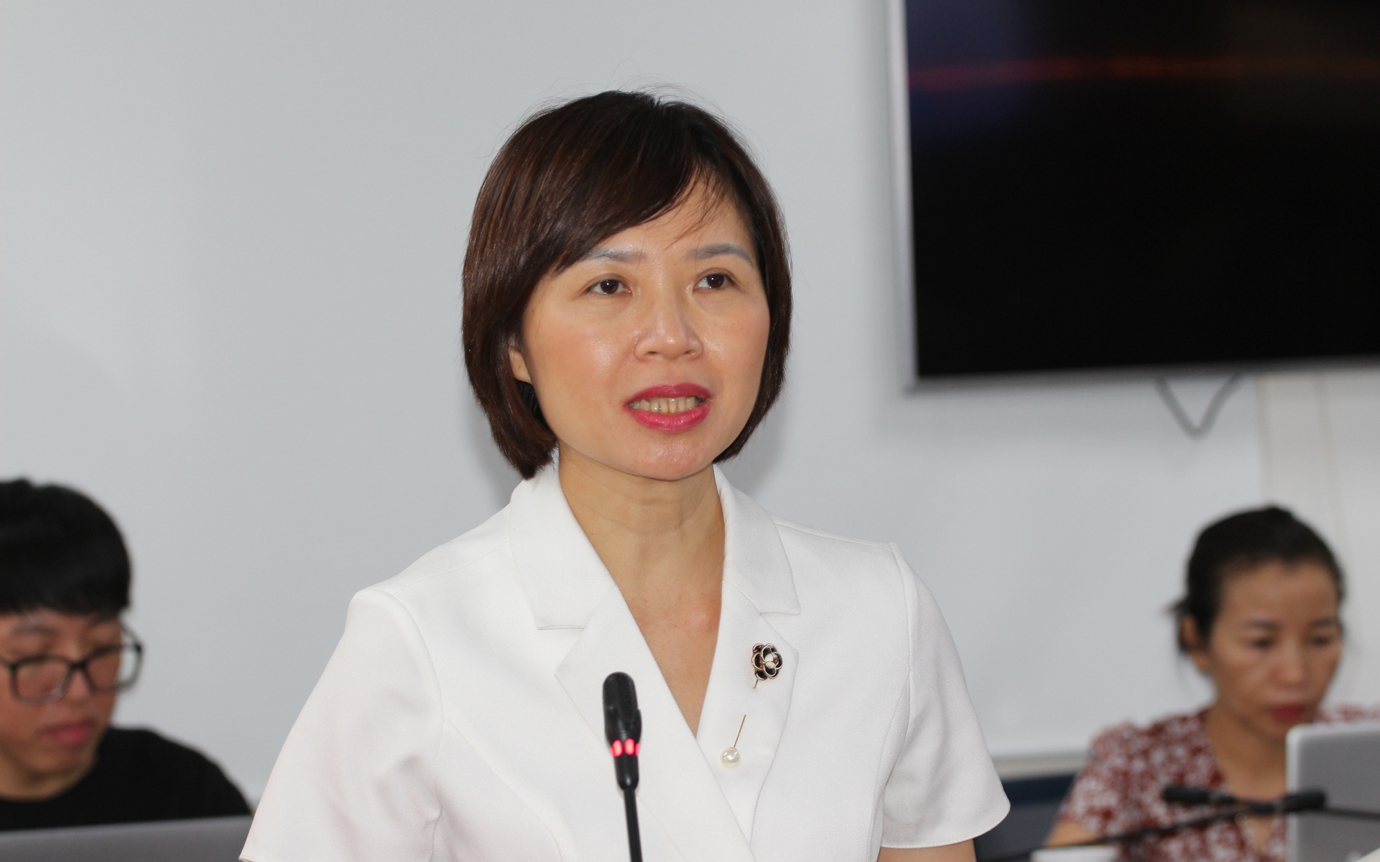 TP HCM thông tin về biến thể phụ JN.1 của SARS-CoV-2.