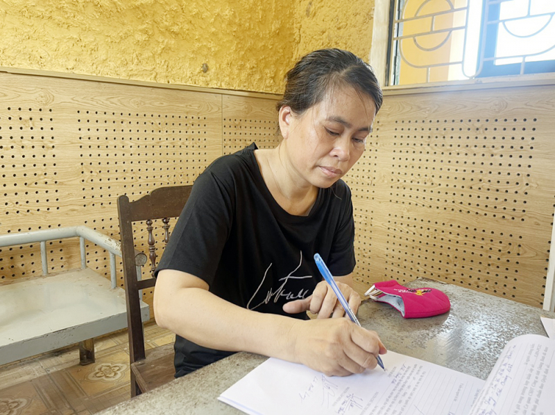 C&ocirc;ng an t&igrave;m bị hại của bị can Nguyễn Thị Th&uacute;y - Ảnh 1.