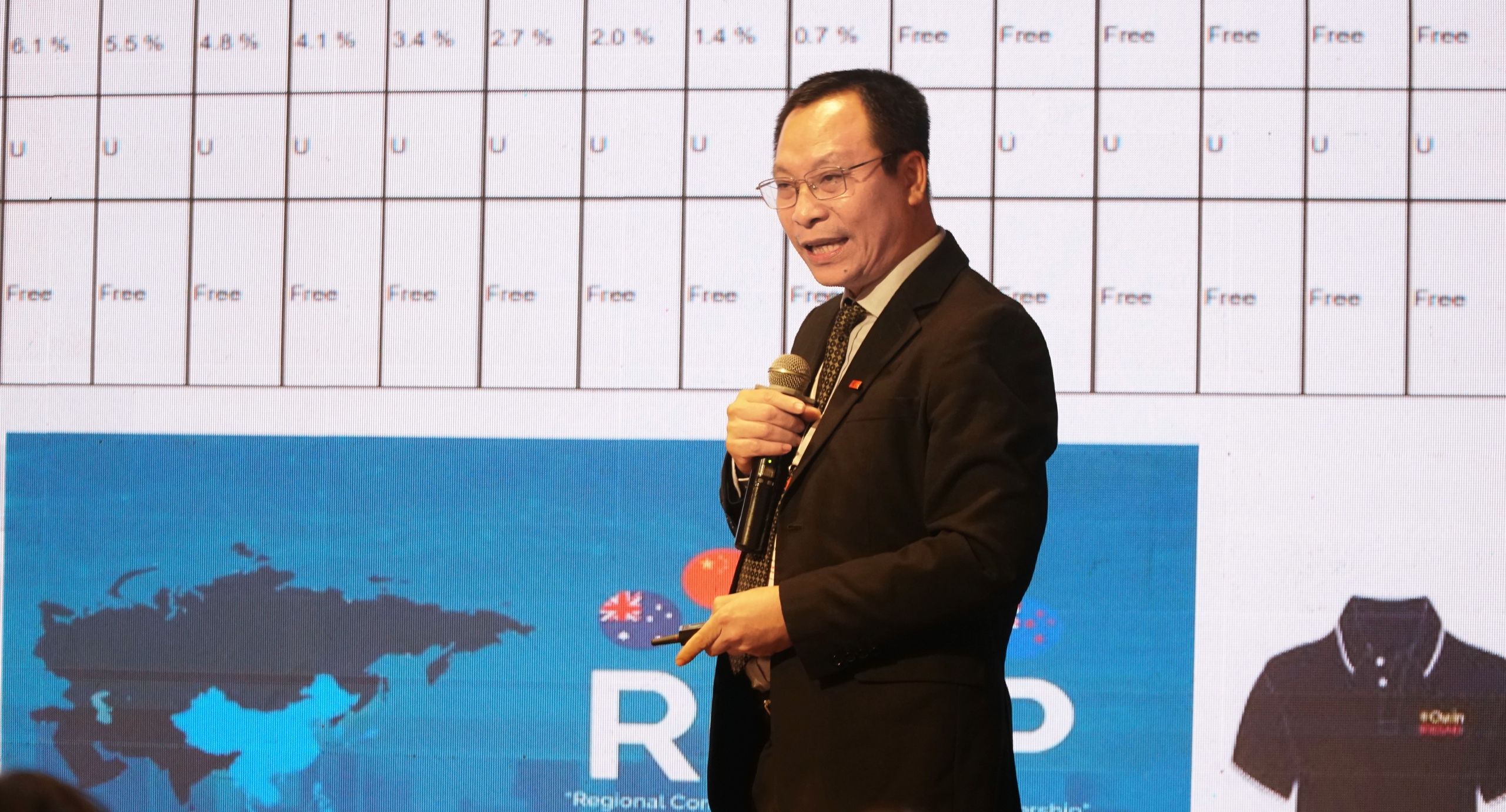 Hội thảo Global Sources giải pháp cho doanh nghiệp Việt vươn tầm thế giới- Ảnh 2. Hội thảo Global Sources giải pháp cho doanh nghiệp Việt vươn tầm thế giới- Ảnh 2.