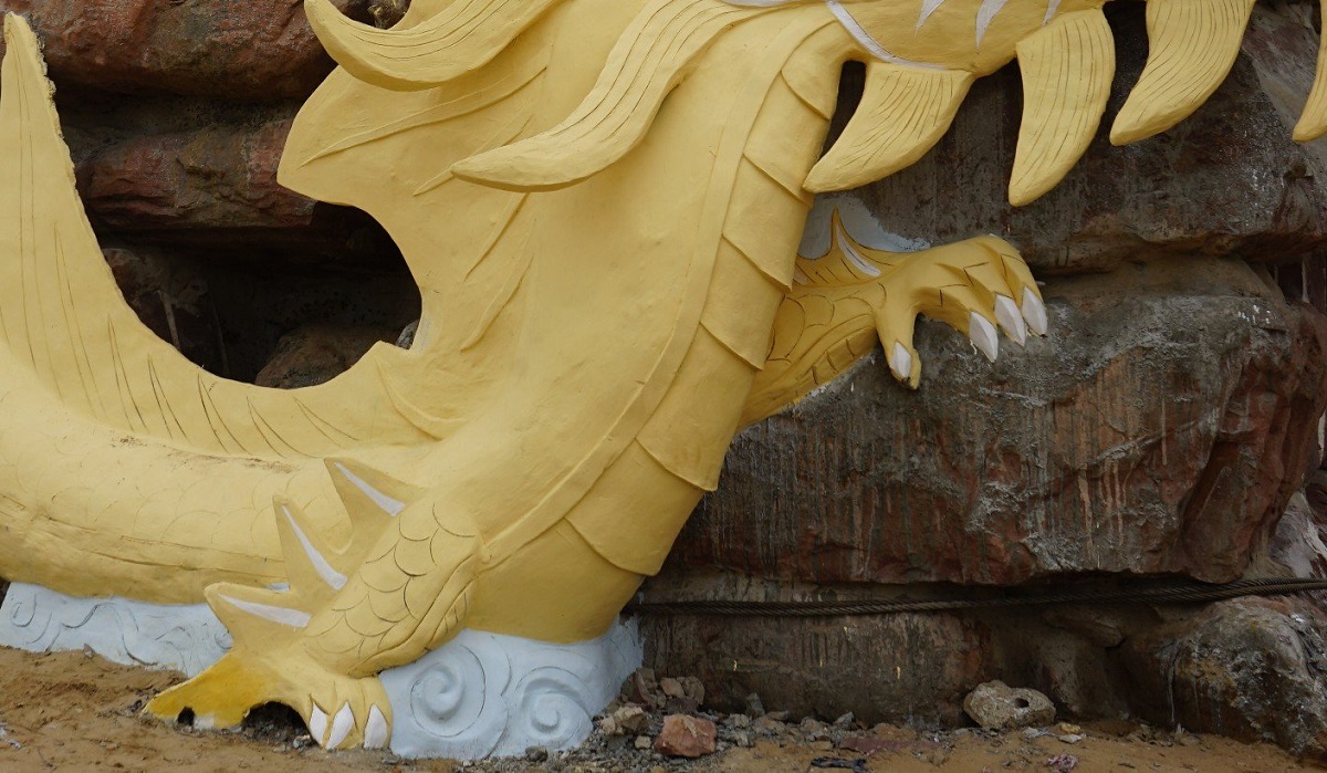 Linh vật rồng ở Thanh Hóa gây tranh cãi vì "trông ốm yếu, còi cọc"- Ảnh 7.
