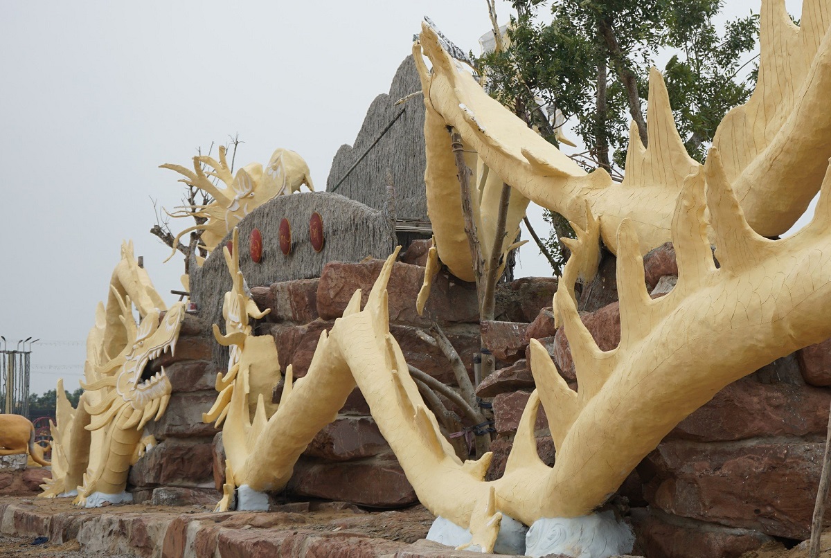 Linh vật rồng ở Thanh Hóa gây tranh cãi vì "trông ốm yếu, còi cọc"- Ảnh 3.
