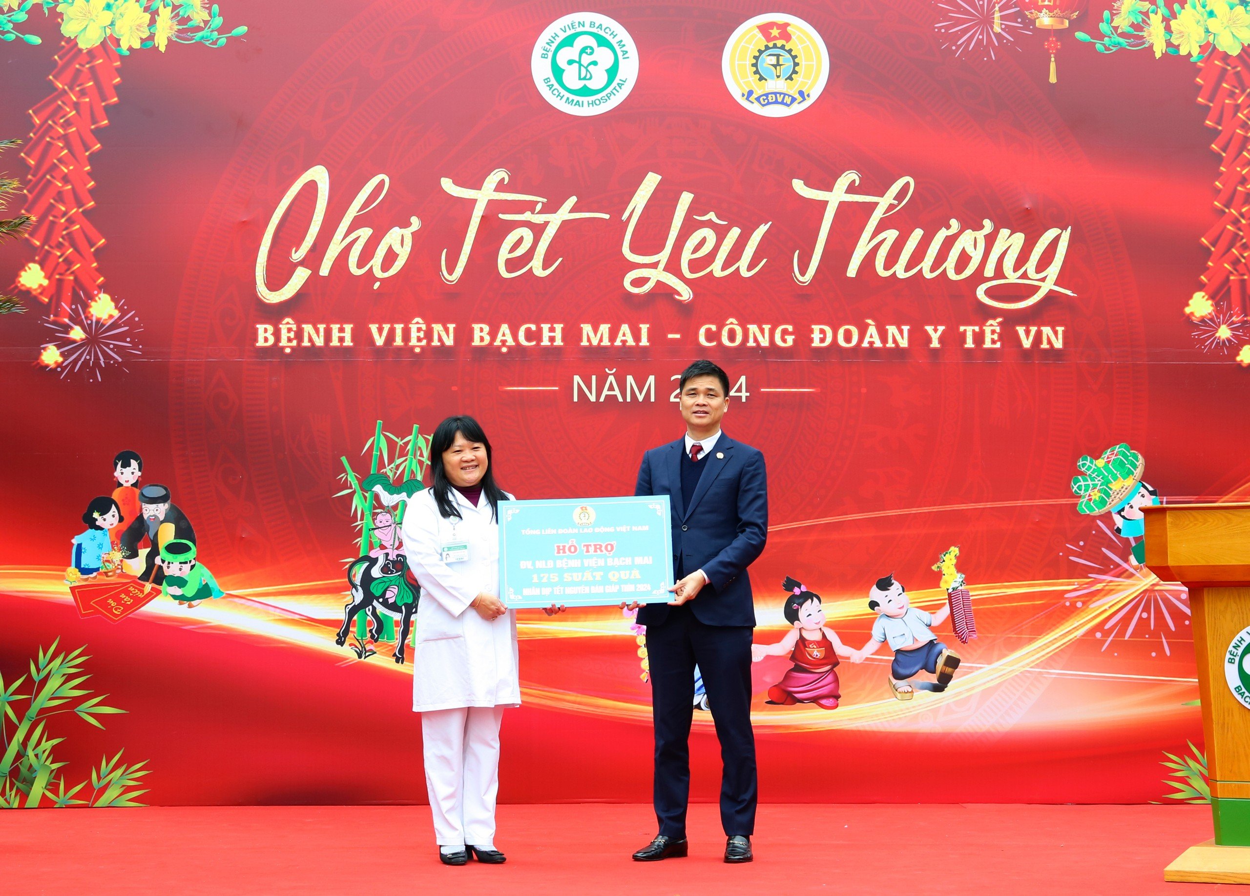 Bác sĩ, điều dưỡng bán hàng ủng hộ bệnh nhân- Ảnh 3.