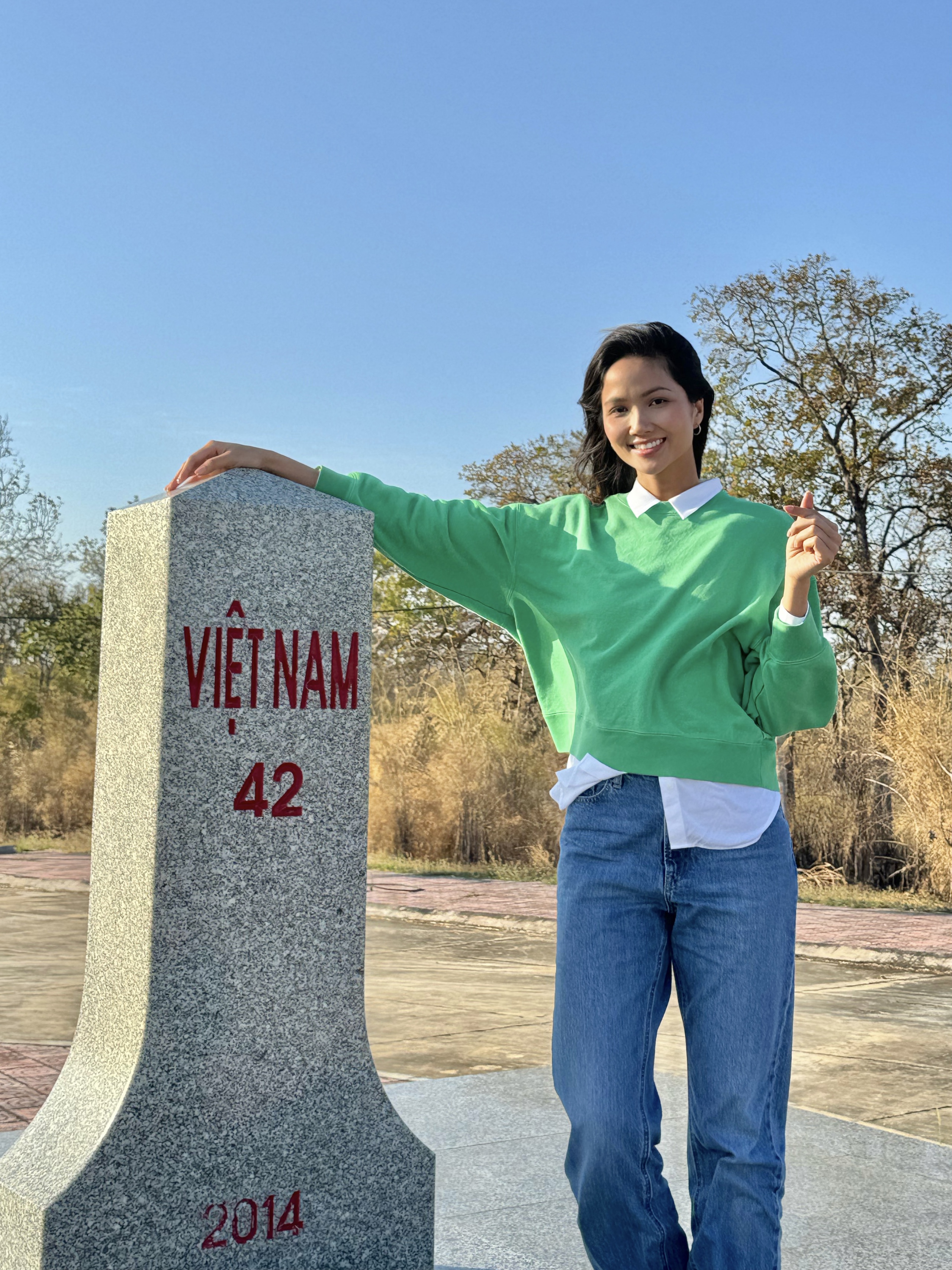 Tính giỏi như hoa hậu H'Hen Niê
- Ảnh 4.