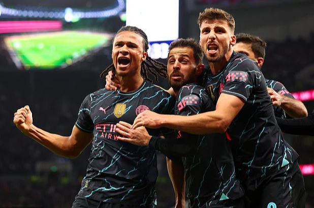Người h&ugrave;ng lộ diện, Man City hạ Tottenham ở đại chiến FA Cup- Ảnh 5.