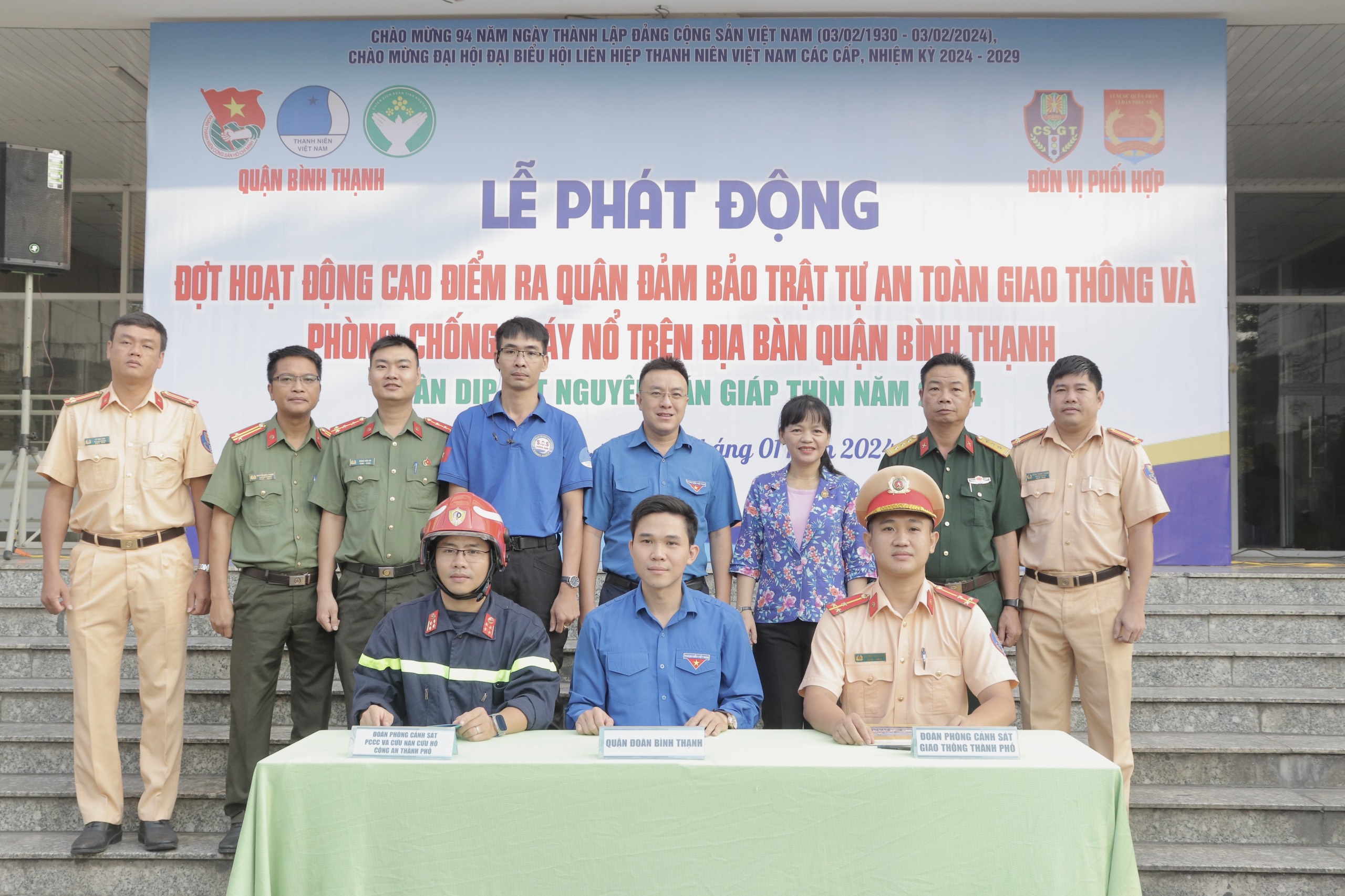 Mỗi phường một tuyến "Đường cờ Tổ quốc"- Ảnh 1.