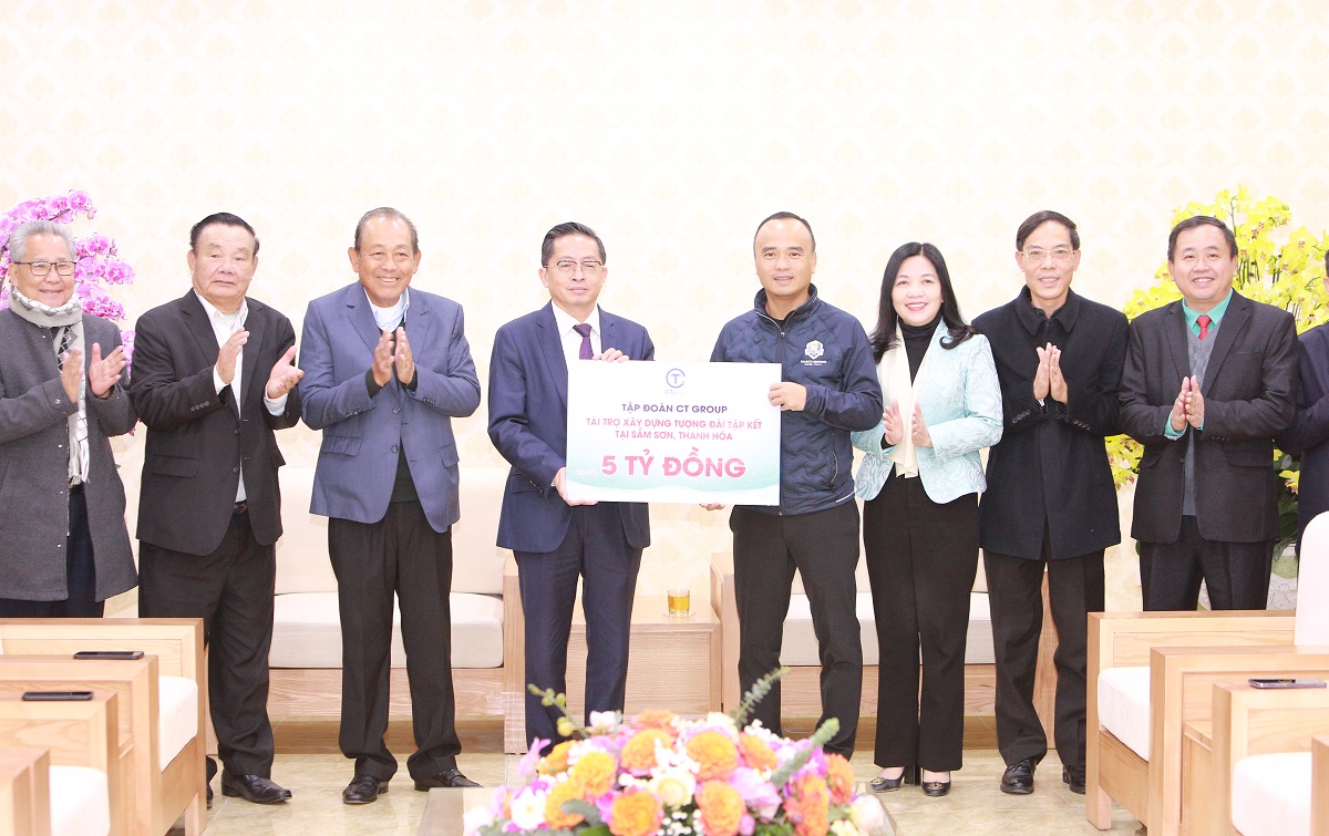 Nguyên Phó Thủ tướng Trương Hòa Bình thăm công trường Tượng đài con tàu tập kết ra Bắc- Ảnh 3.