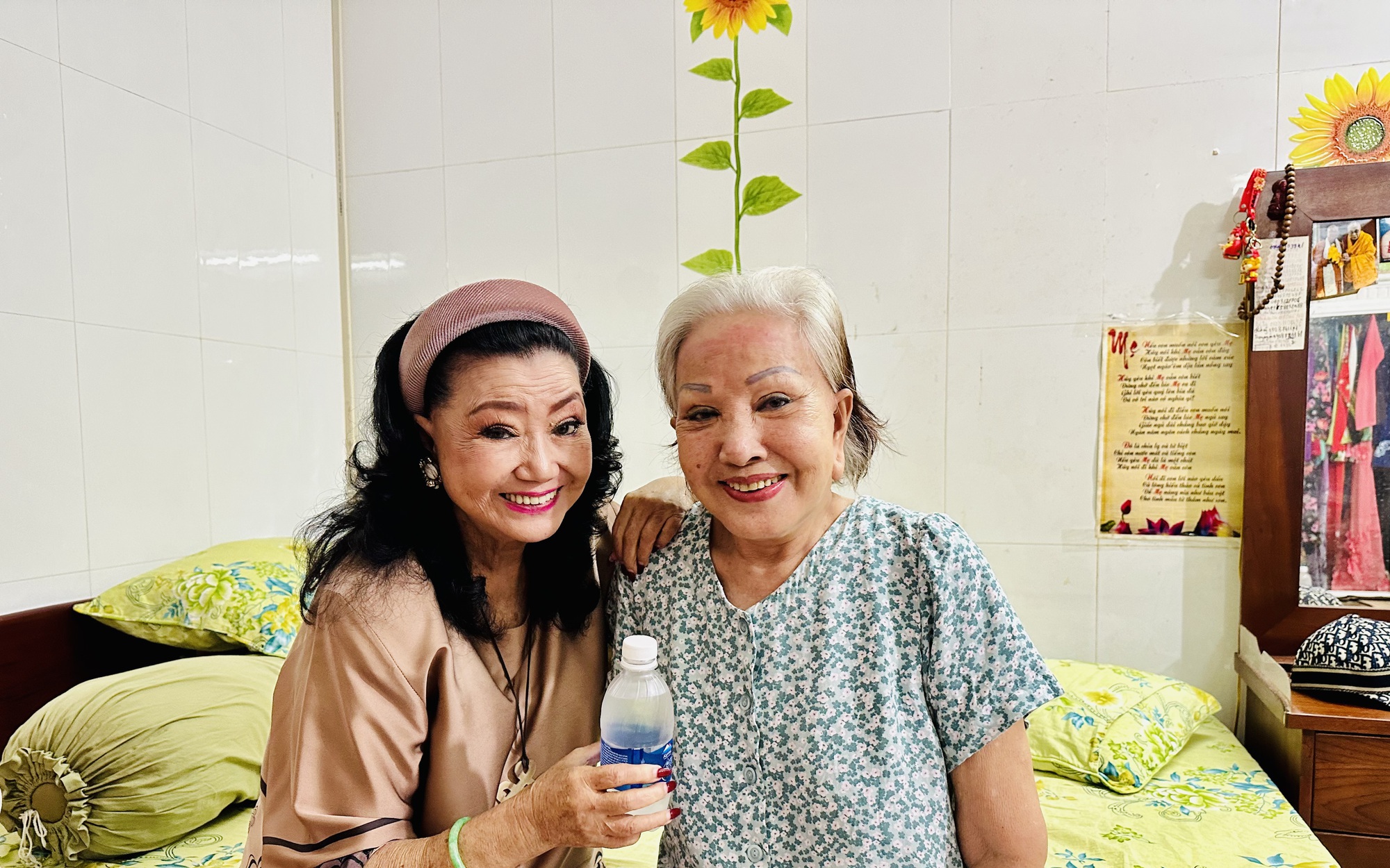 Nghệ sĩ Hồng Nga bị lẫn nhưng không quên ký ức đời "gạo chợ nước sông"