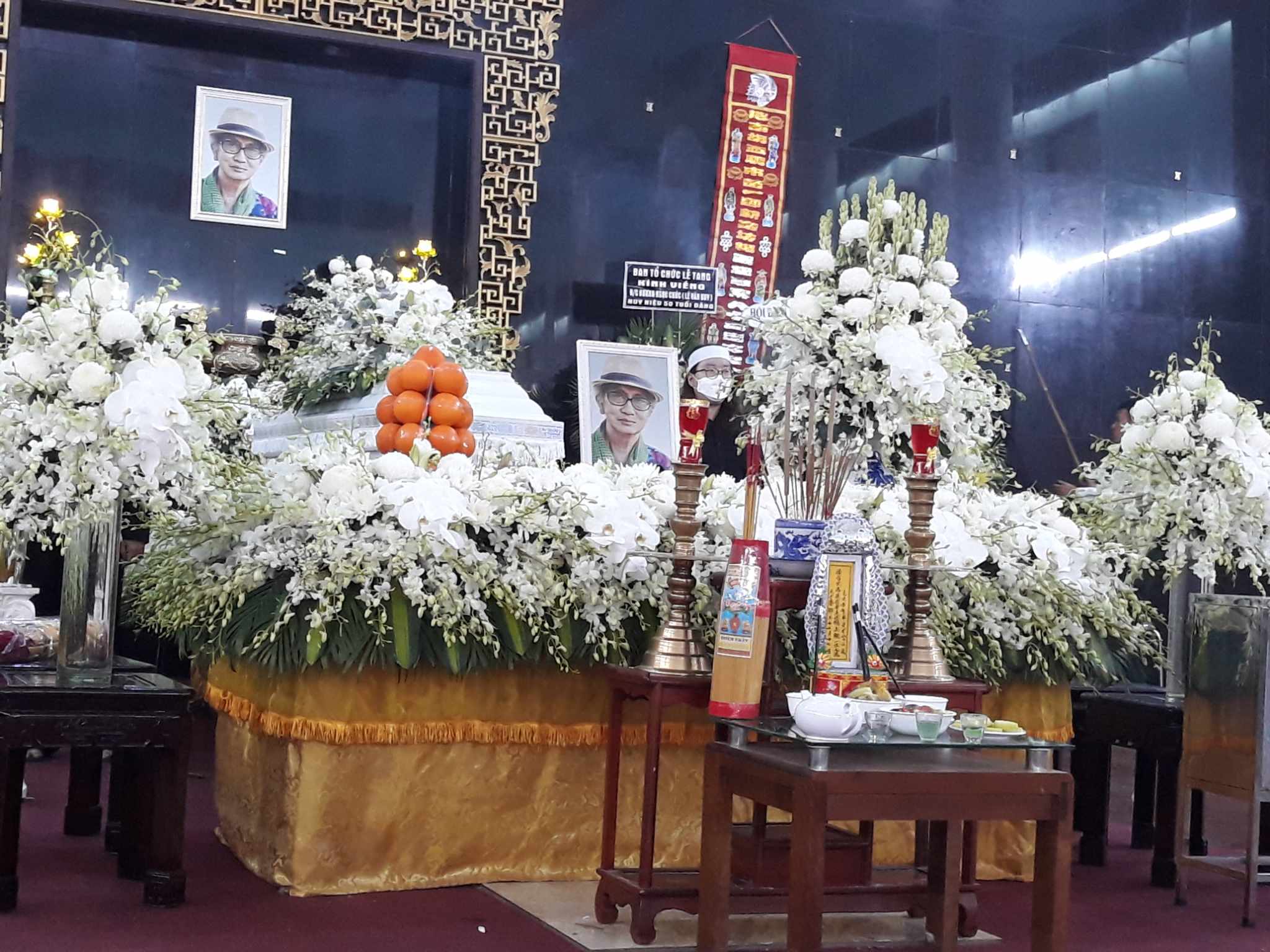 NSND Kim Xu&acirc;n, NSND Trịnh Kim Chi... tiễn biệt đạo diễn - NSƯT L&ecirc; Văn Duy- Ảnh 1.
