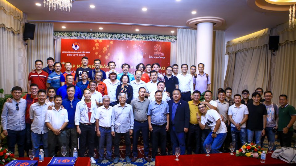 &Ocirc;ng Troussier c&oacute; một năm để ho&agrave;n th&agrave;nh nhiệm vụ được giao- Ảnh 2.