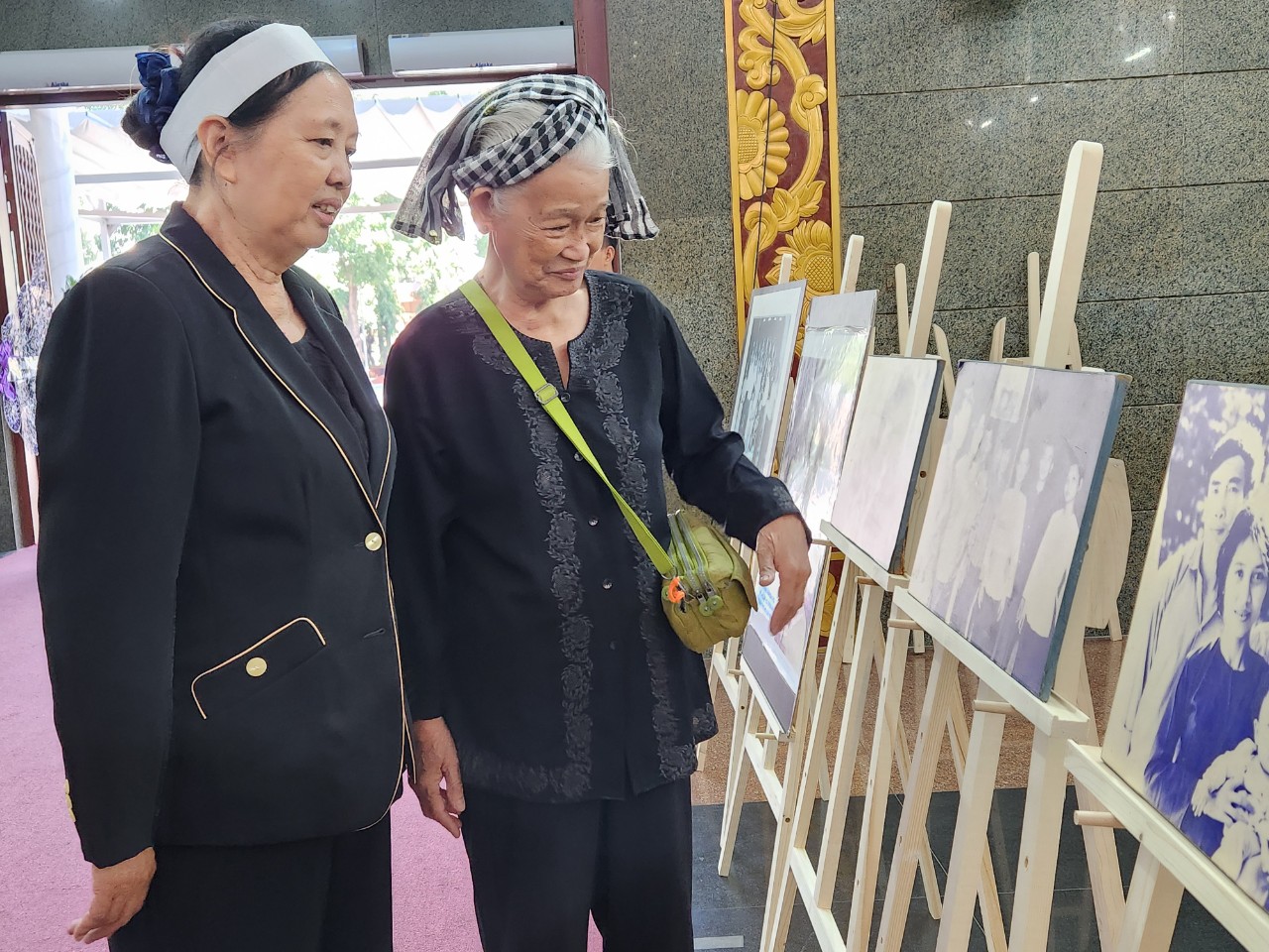 NSND Kim Xu&acirc;n, NSND Trịnh Kim Chi... tiễn biệt đạo diễn - NSƯT L&ecirc; Văn Duy- Ảnh 16.