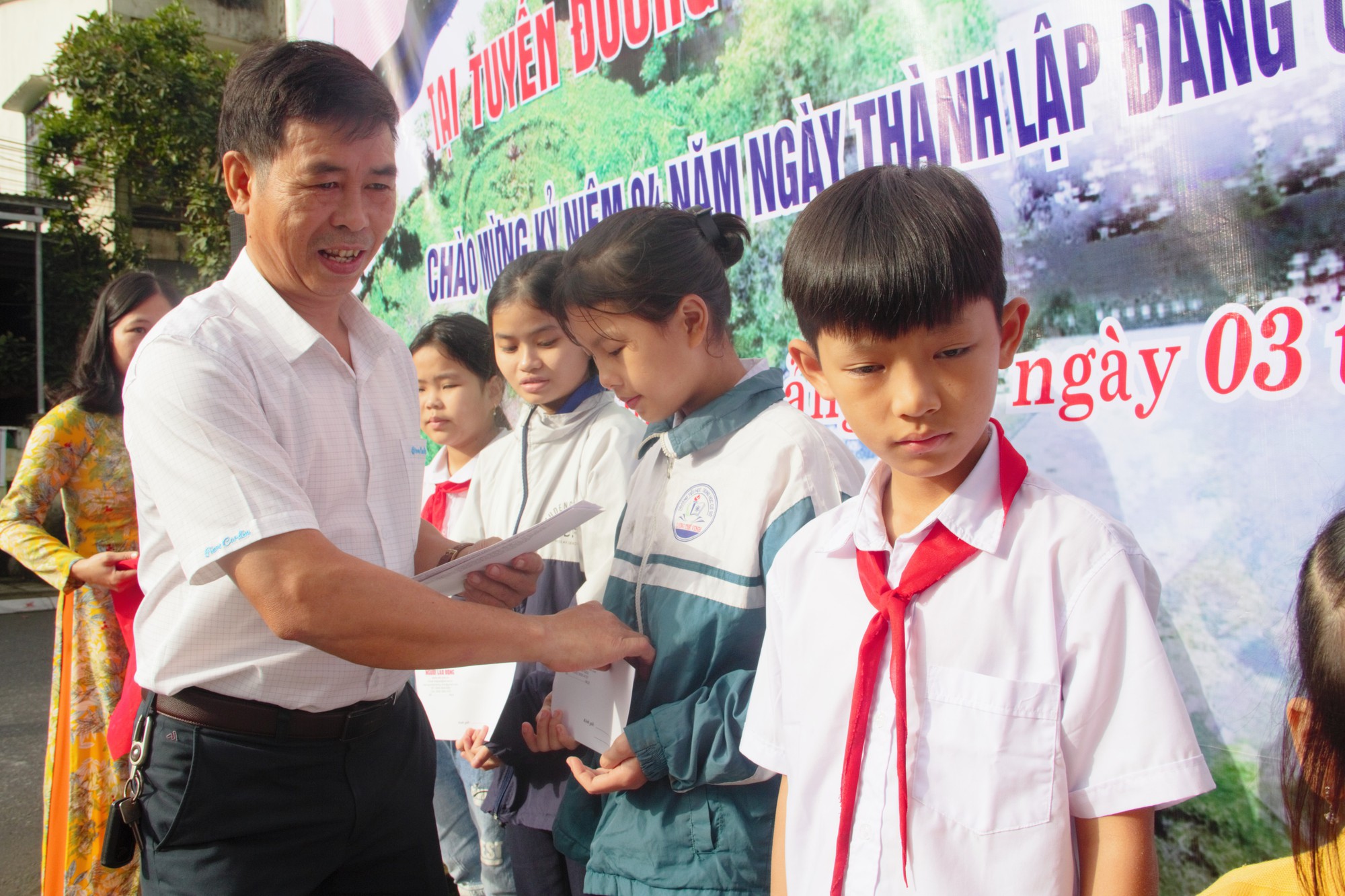 Khánh thành "Đường cờ Tổ quốc" tại Thành cổ Quảng Trị- Ảnh 12.