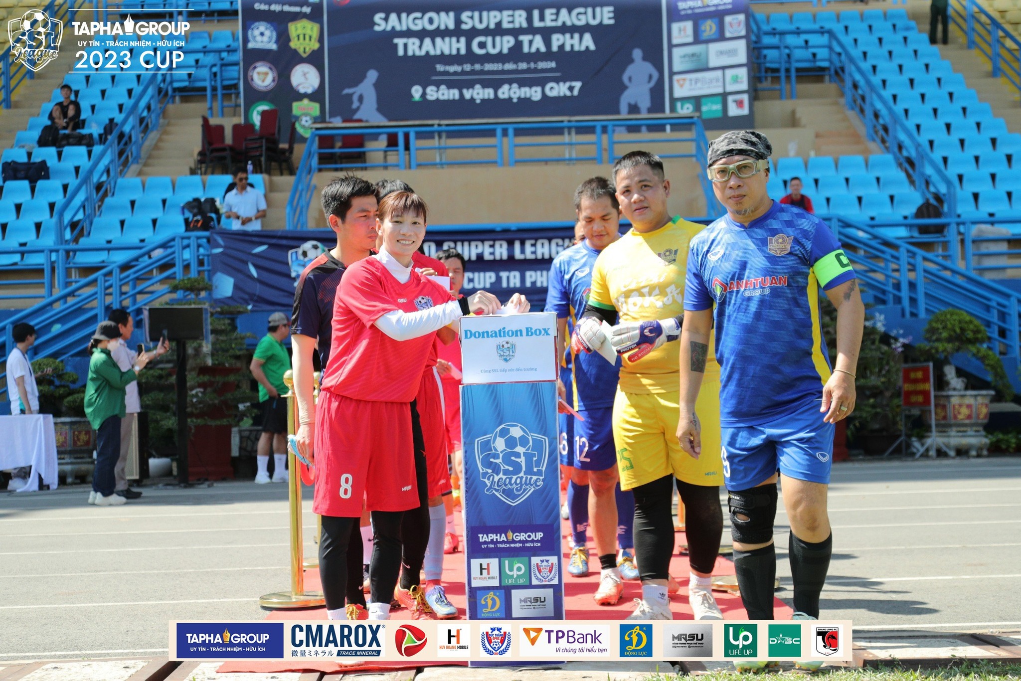 Saigon Super League 2023 quy&ecirc;n g&oacute;p 30 xe đạp tặng học sinh ngh&egrave;o ở Cần Giờ- Ảnh 3.