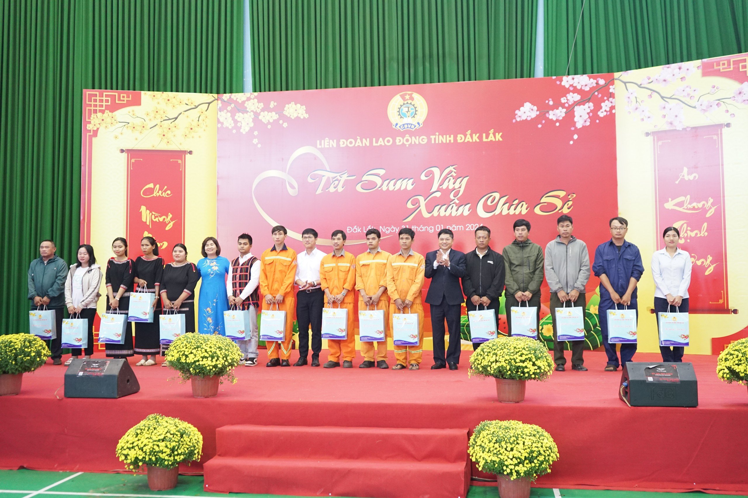 Đắk Lắk: Chăm lo hơn 8.000 đoàn viên, người lao động dịp Tết- Ảnh 1.