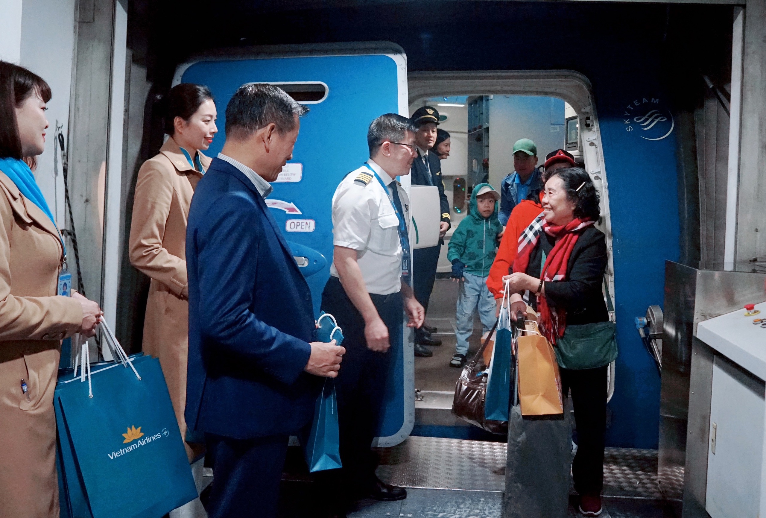 Vietnam Airlines báo lãi 26 tỉ đồng trong 1 tháng- Ảnh 1.