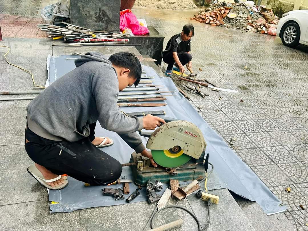 Đ&agrave; Nẵng k&ecirc;u gọi thực hiện cuộc vận động người d&acirc;n giao nộp vũ kh&iacute;- Ảnh 2.