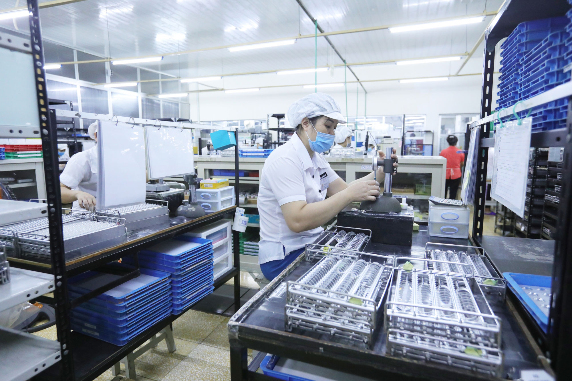 Thu hút FDI năm 2023 vượt mong đợi- Ảnh 1.